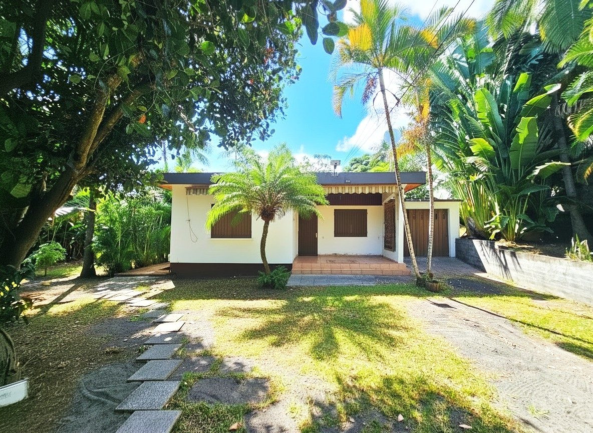 Bernica – Fort potentiel - 187 m² de surfaces (100 m² habitables + annexes) sur 1 070 m² de terrain