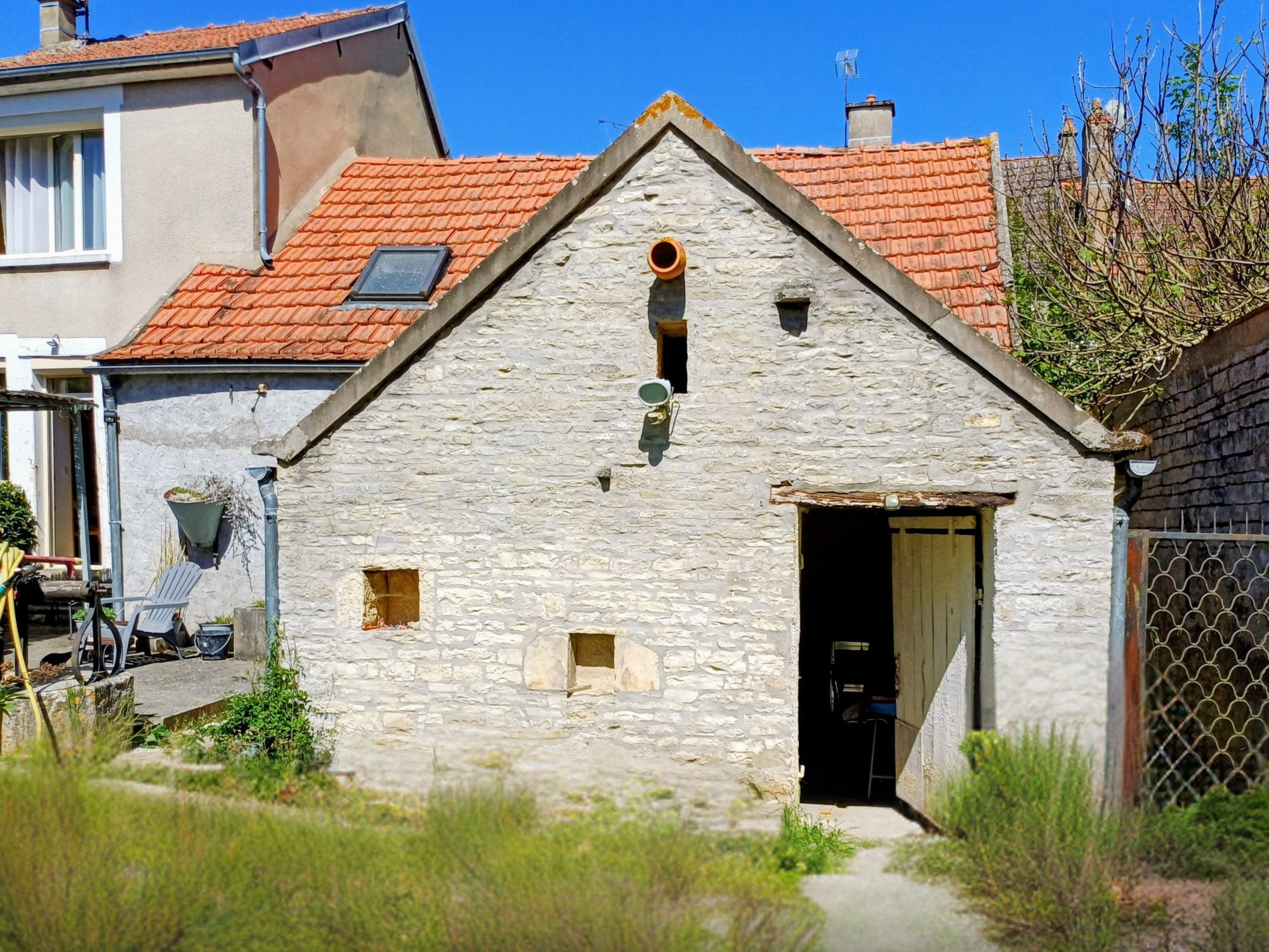 Maison à vendre à Tanlay, 68 m²
