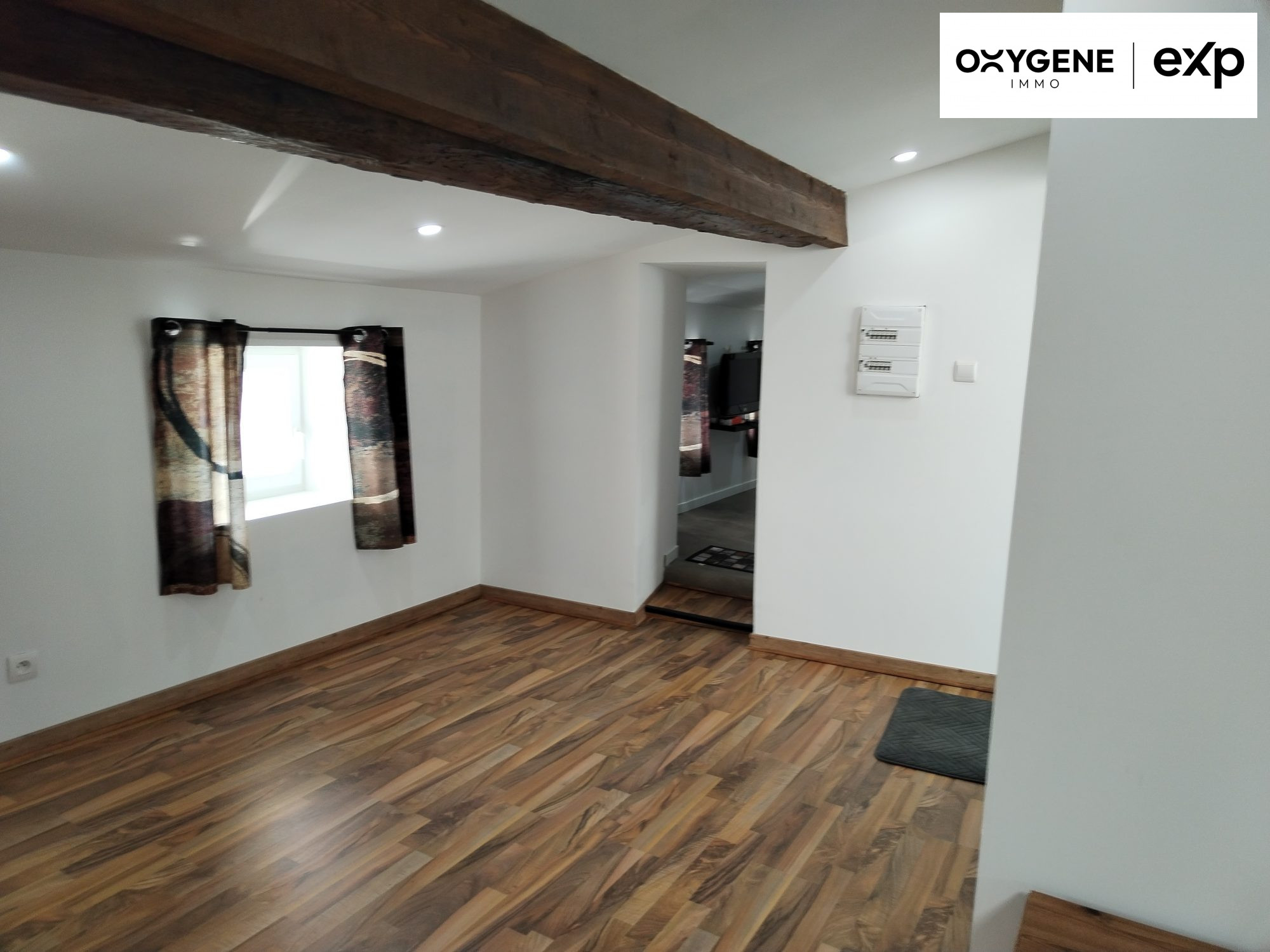 Maison à vendre à Cambieure, 214 m²