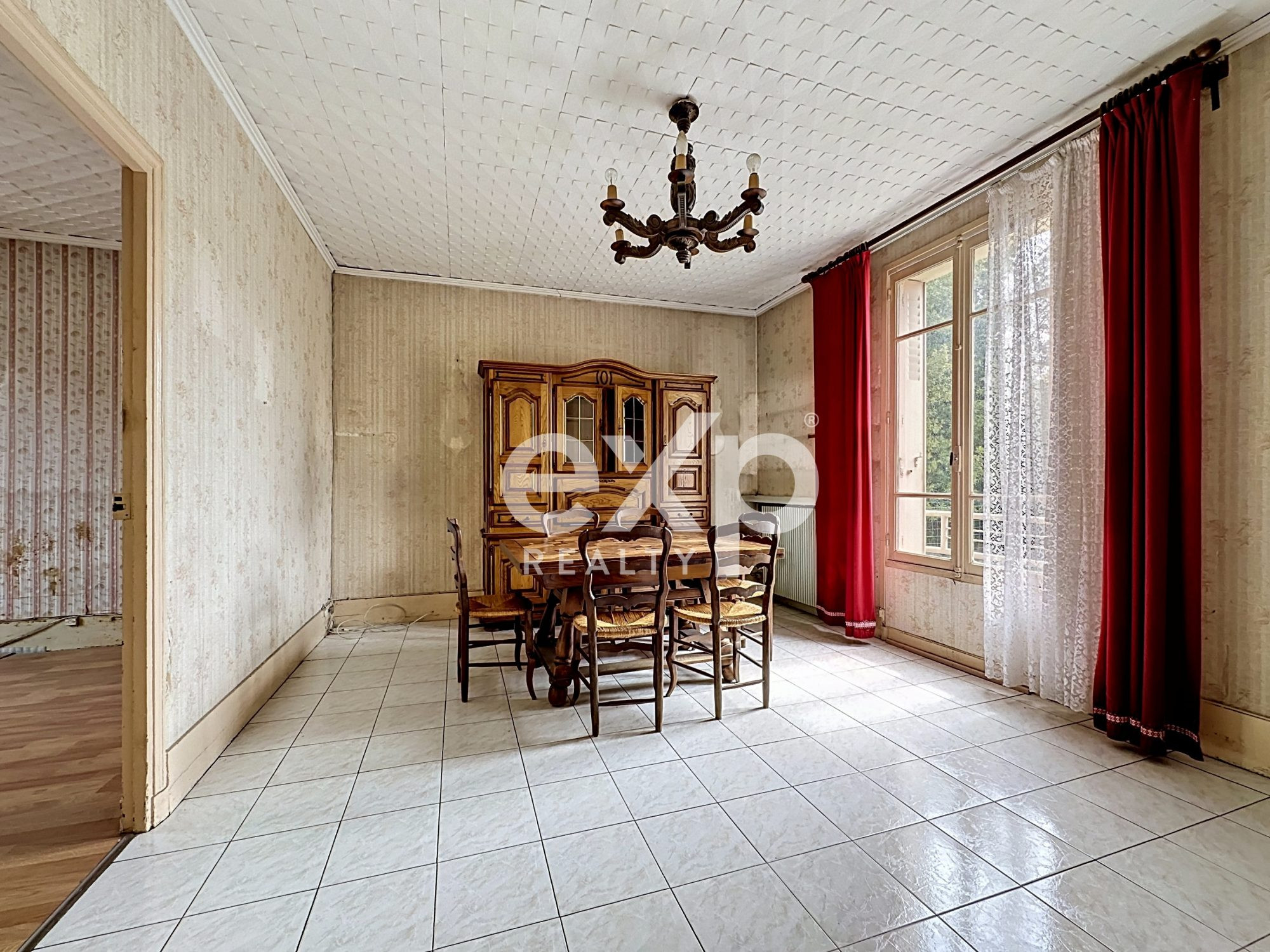 Charming Early 20th Century House Saint-Denis Mutualité 4