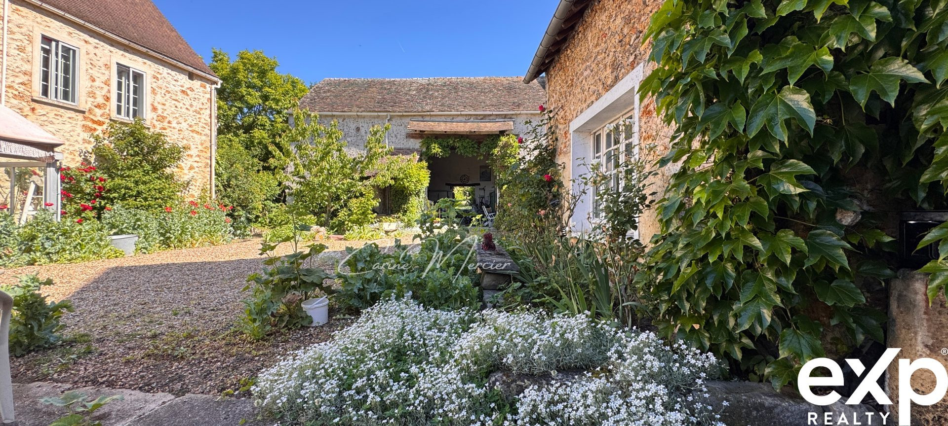 Maison à vendre à Jouars-Pontchartrain, 230 m²
