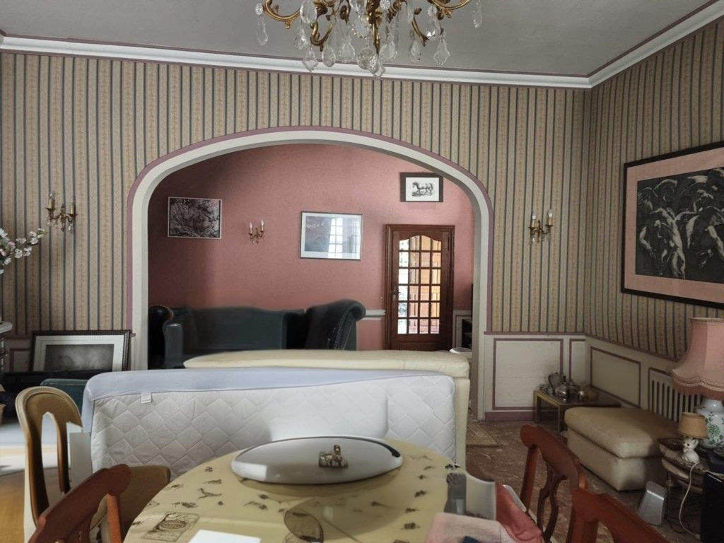 Maison à vendre à Charny Orée de Puisaye, 318 m²