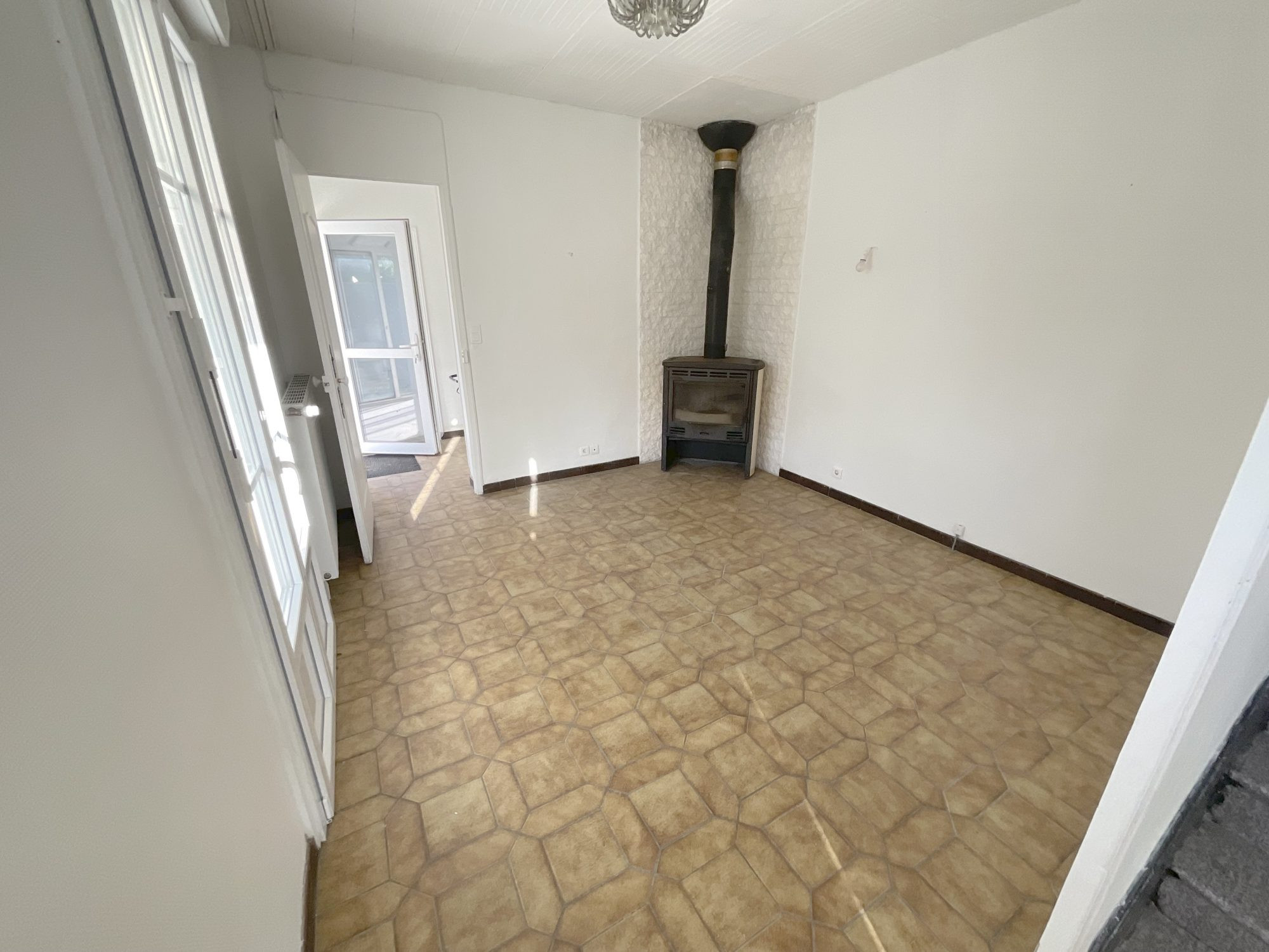 Maison 4 pièces 92 m² · à Saint-Julien-les-Villas · 92 m² · 123 000 €