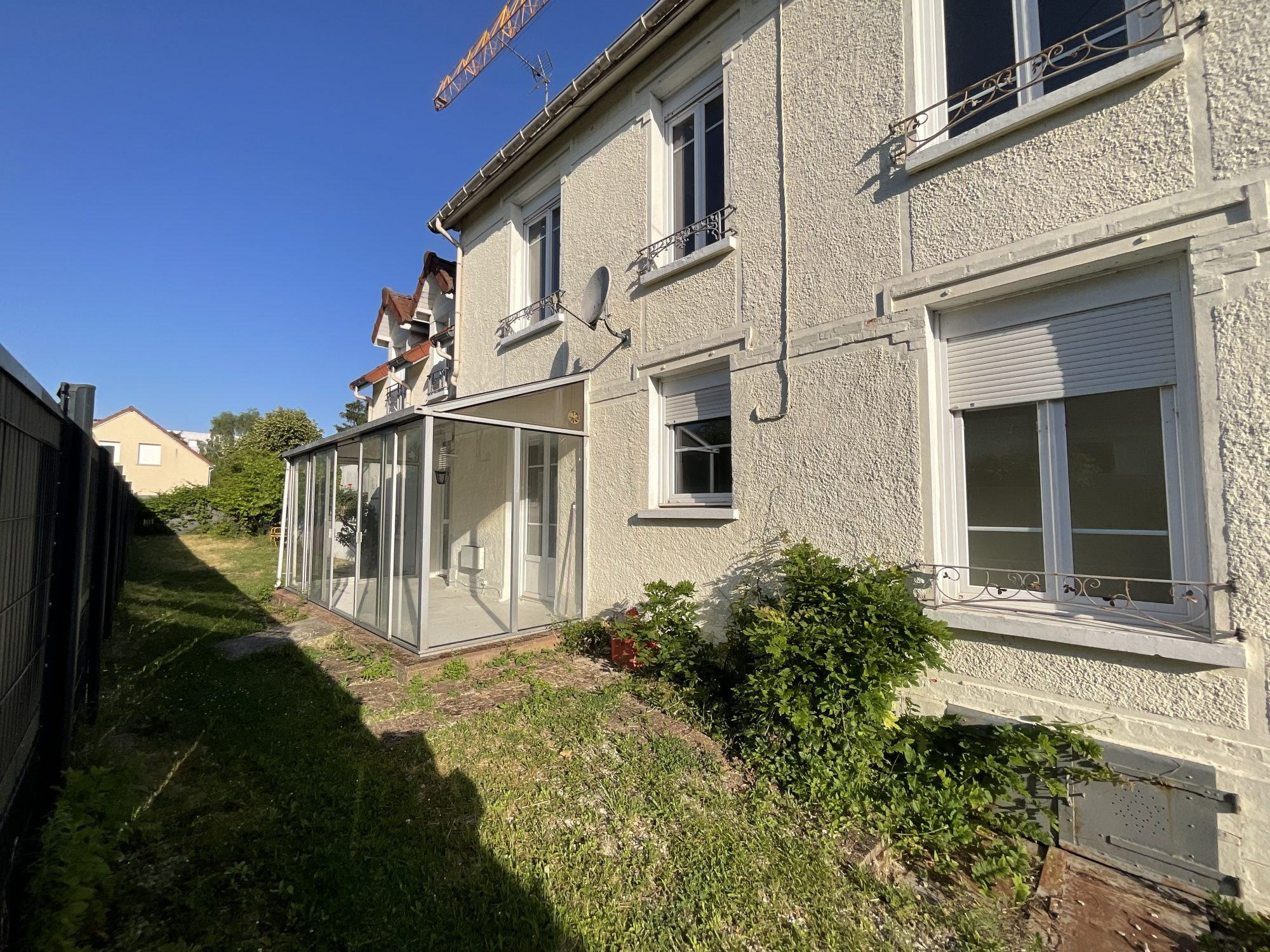 Maison à vendre à Saint-Julien-les-Villas, 92 m²