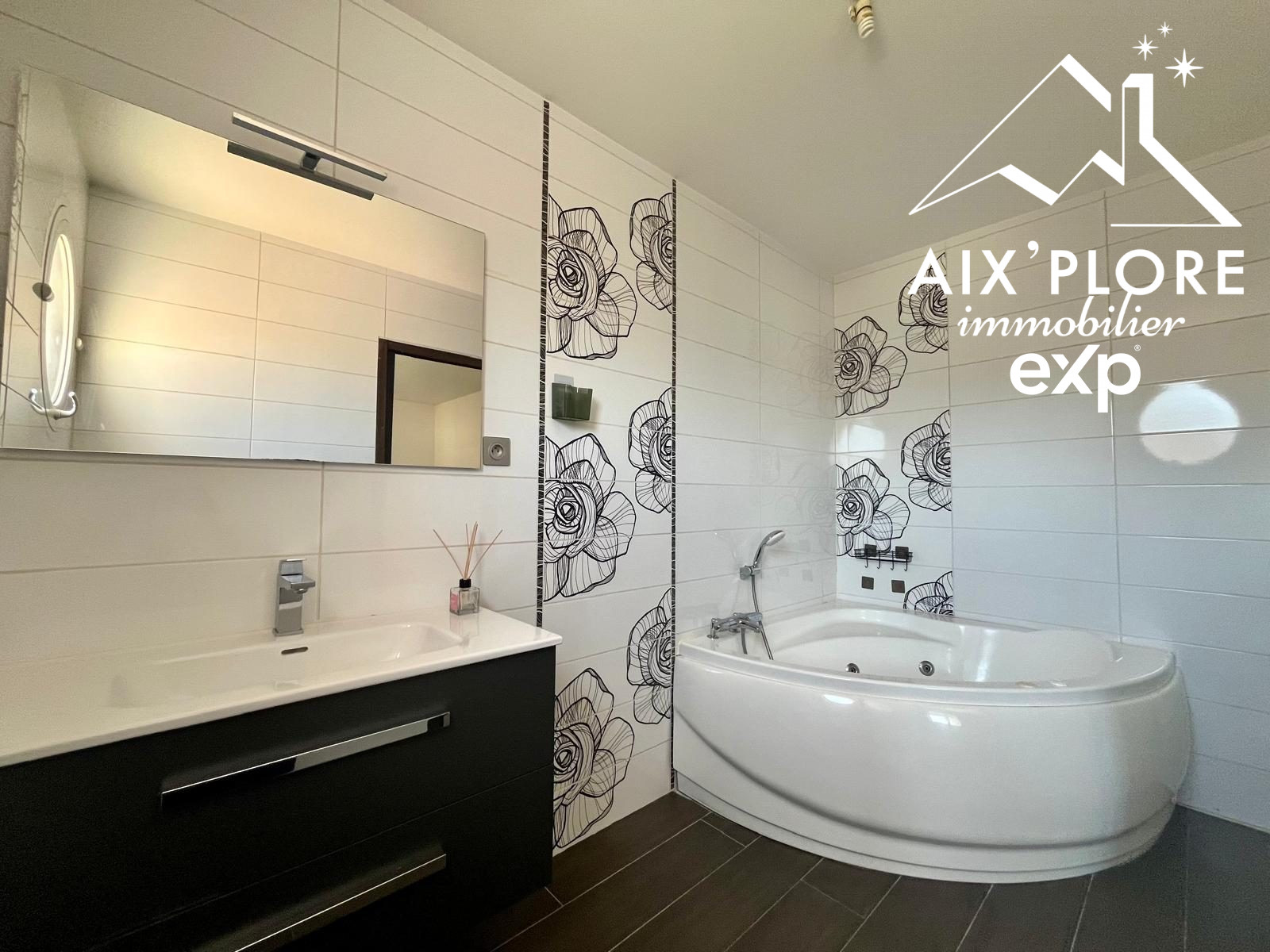 Maison 7 pièces 180 m² · à Saint-Clair-de-la-Tour · 180 m² · 439 000 €