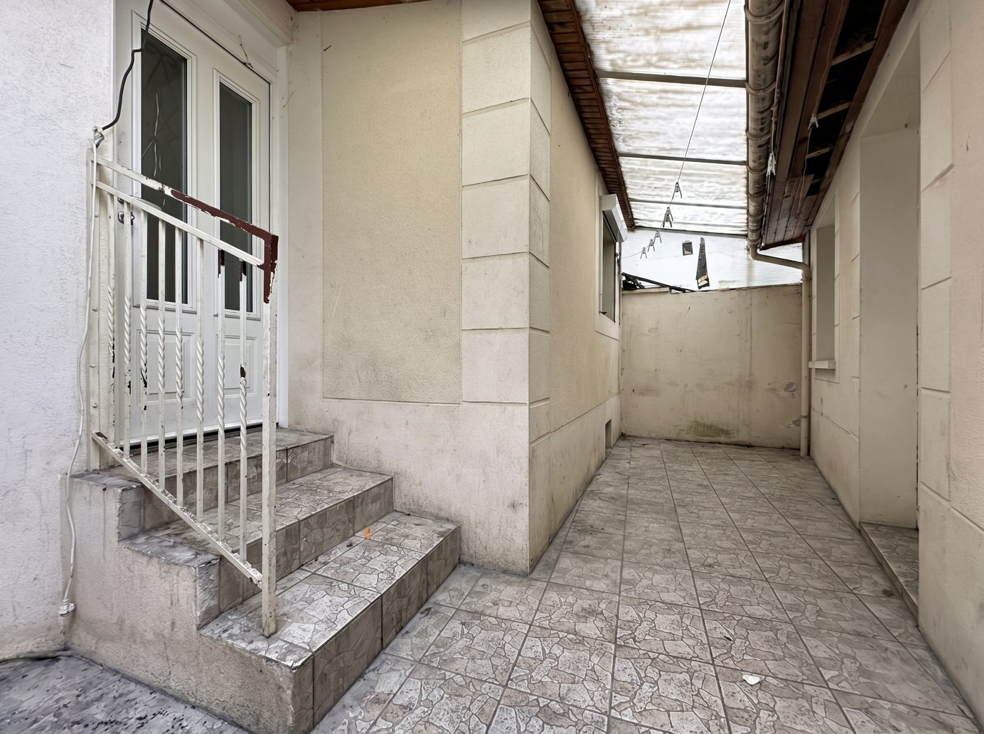 Maisonnette avec dépendance St-Denis Mutualité