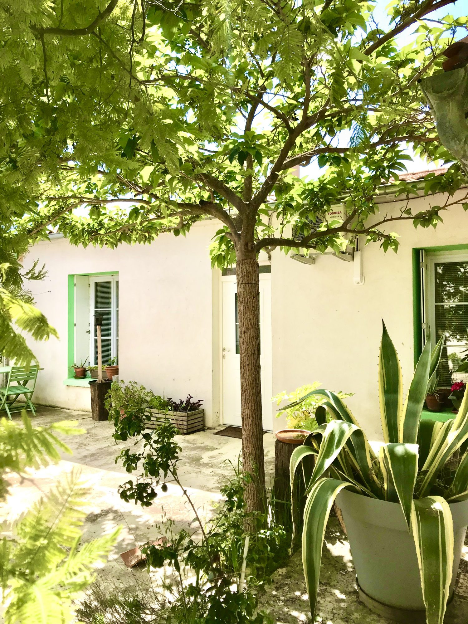 Maison et son chai à 2 pas du port de Rivedoux