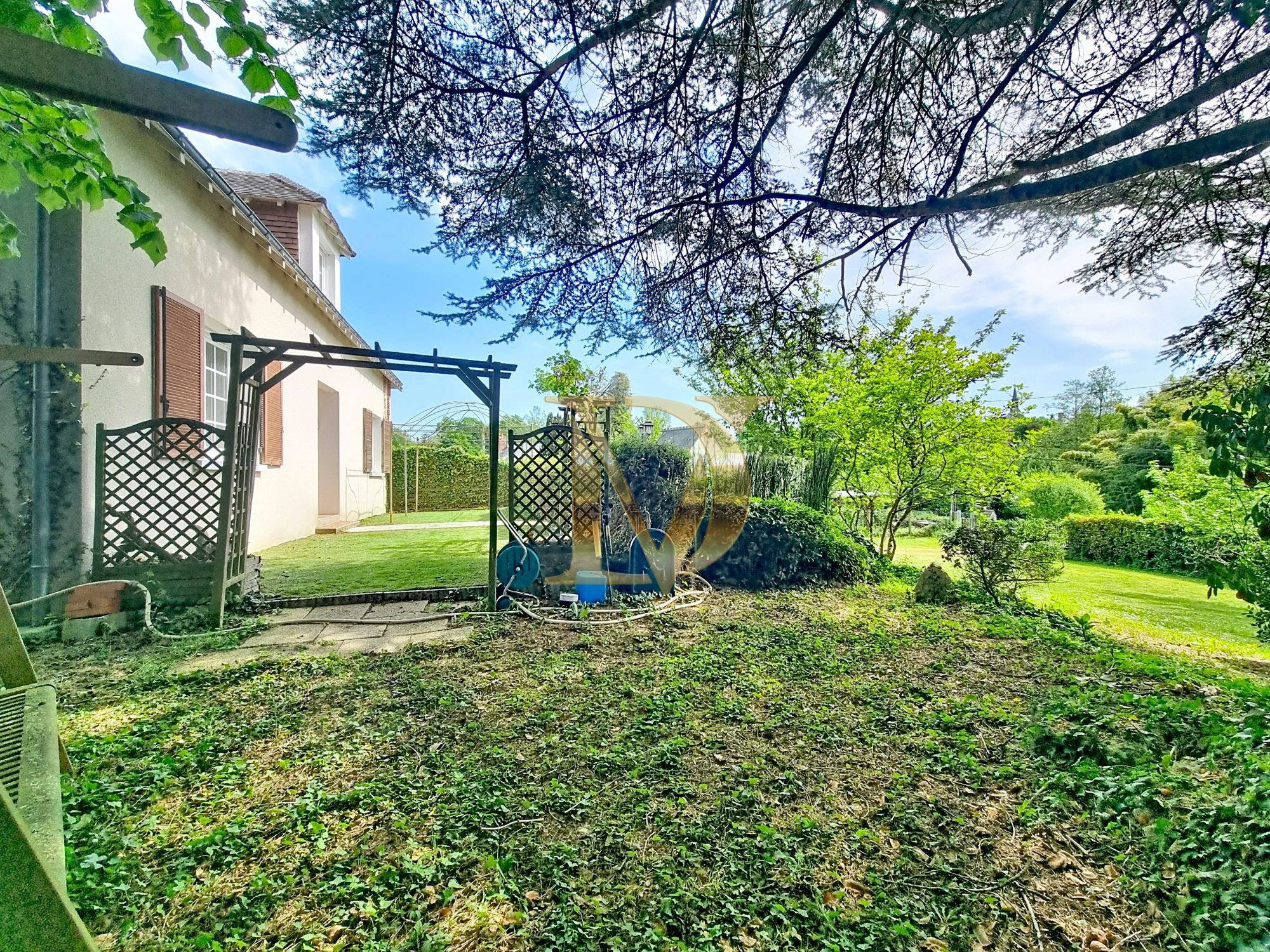 Maison à vendre à Francueil, 130 m²