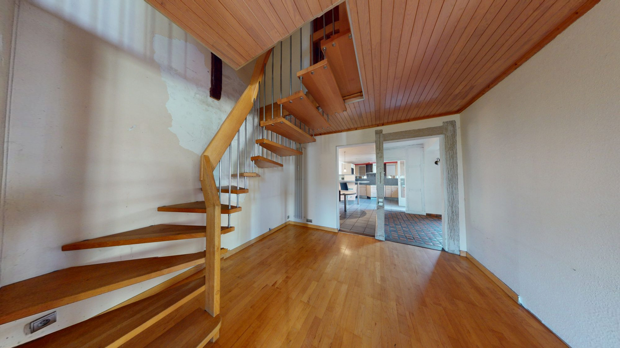 TOWN HOUSE 5