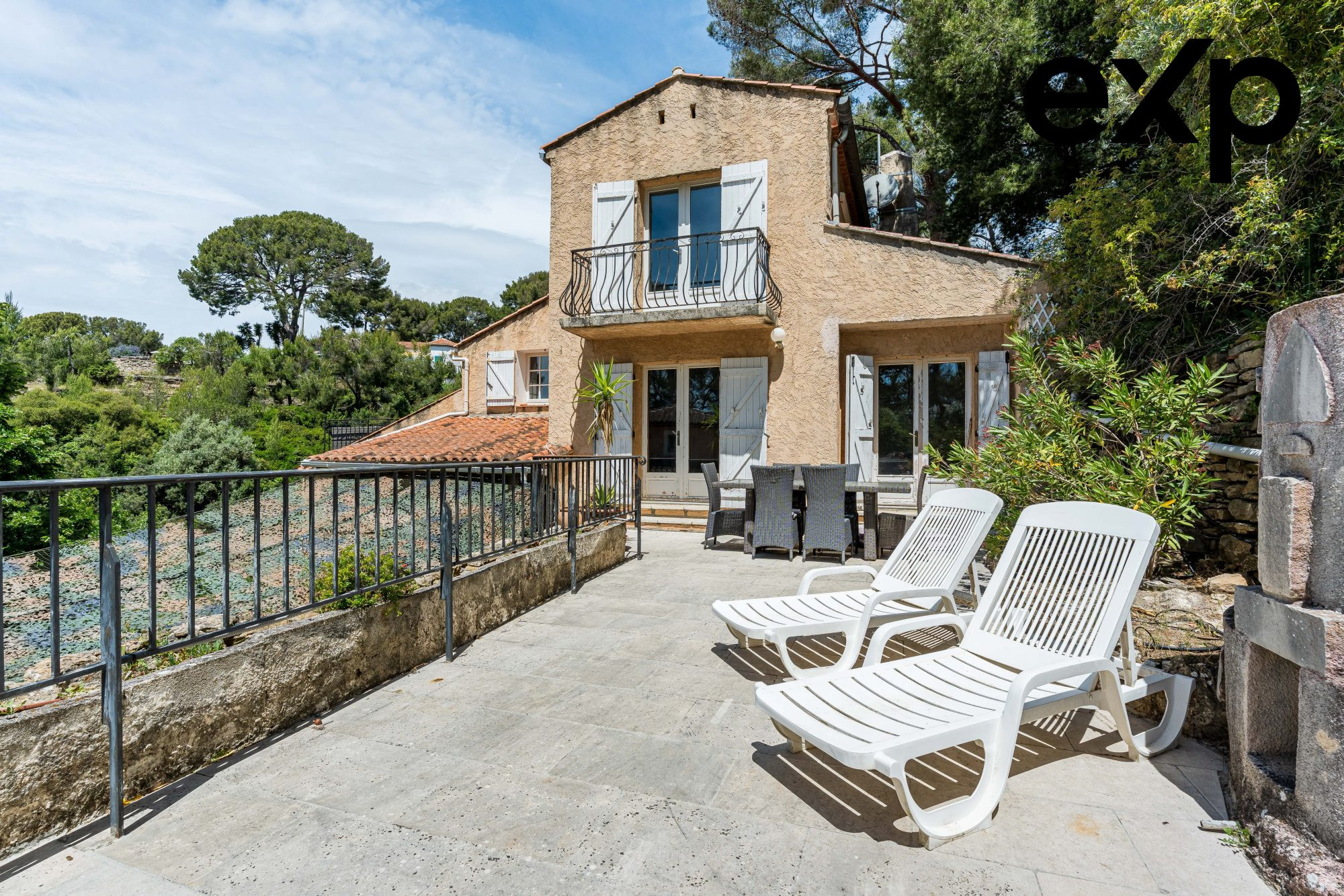 Maison Provençale – 138 m² – 3 terrasses – Vue dégagée – 4 parking privatifs