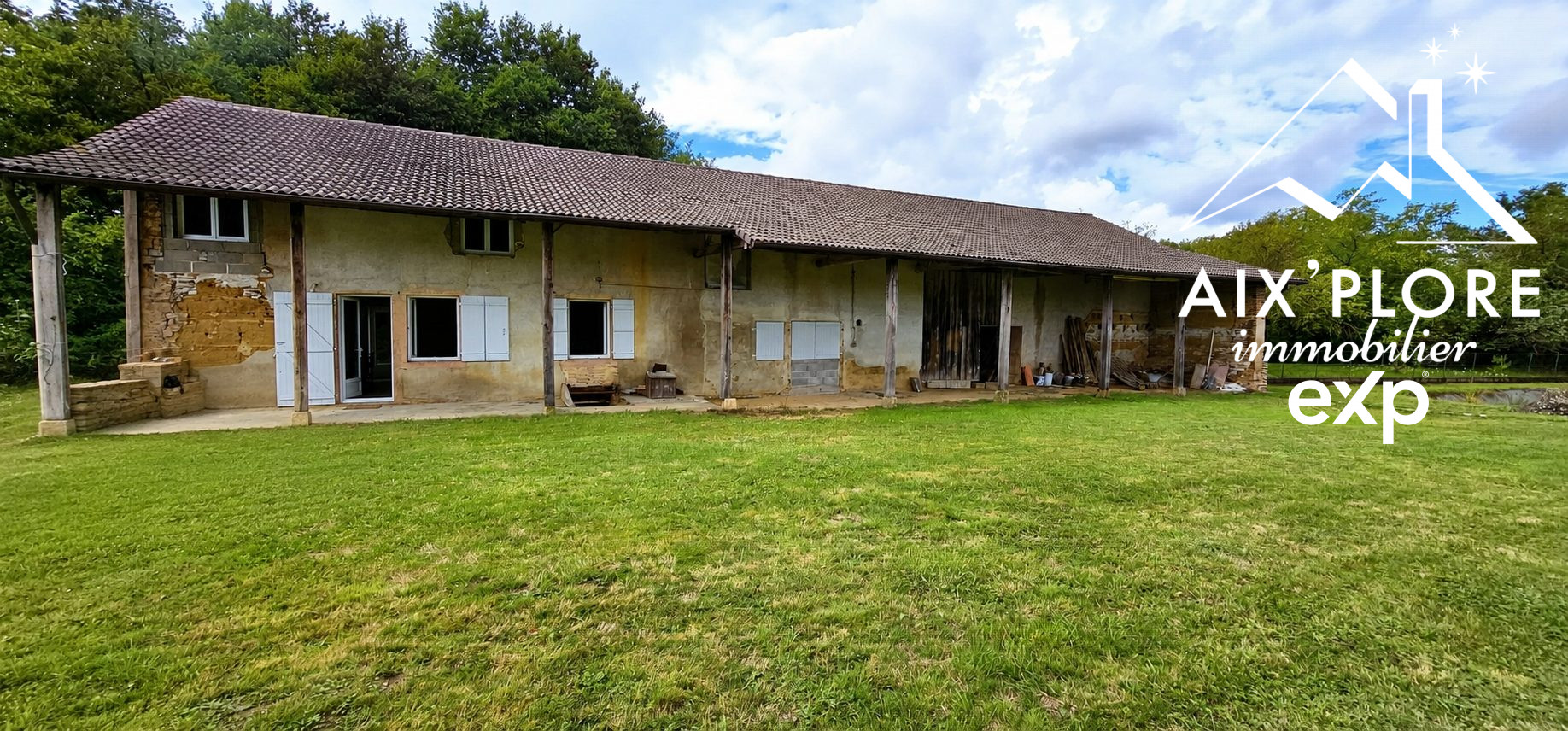 Maison dans VERSCOURS