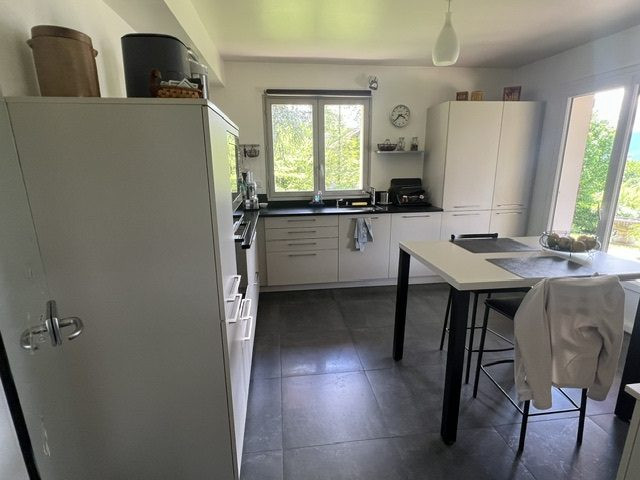Maison à vendre à Pugny-Chatenod, 139 m²
