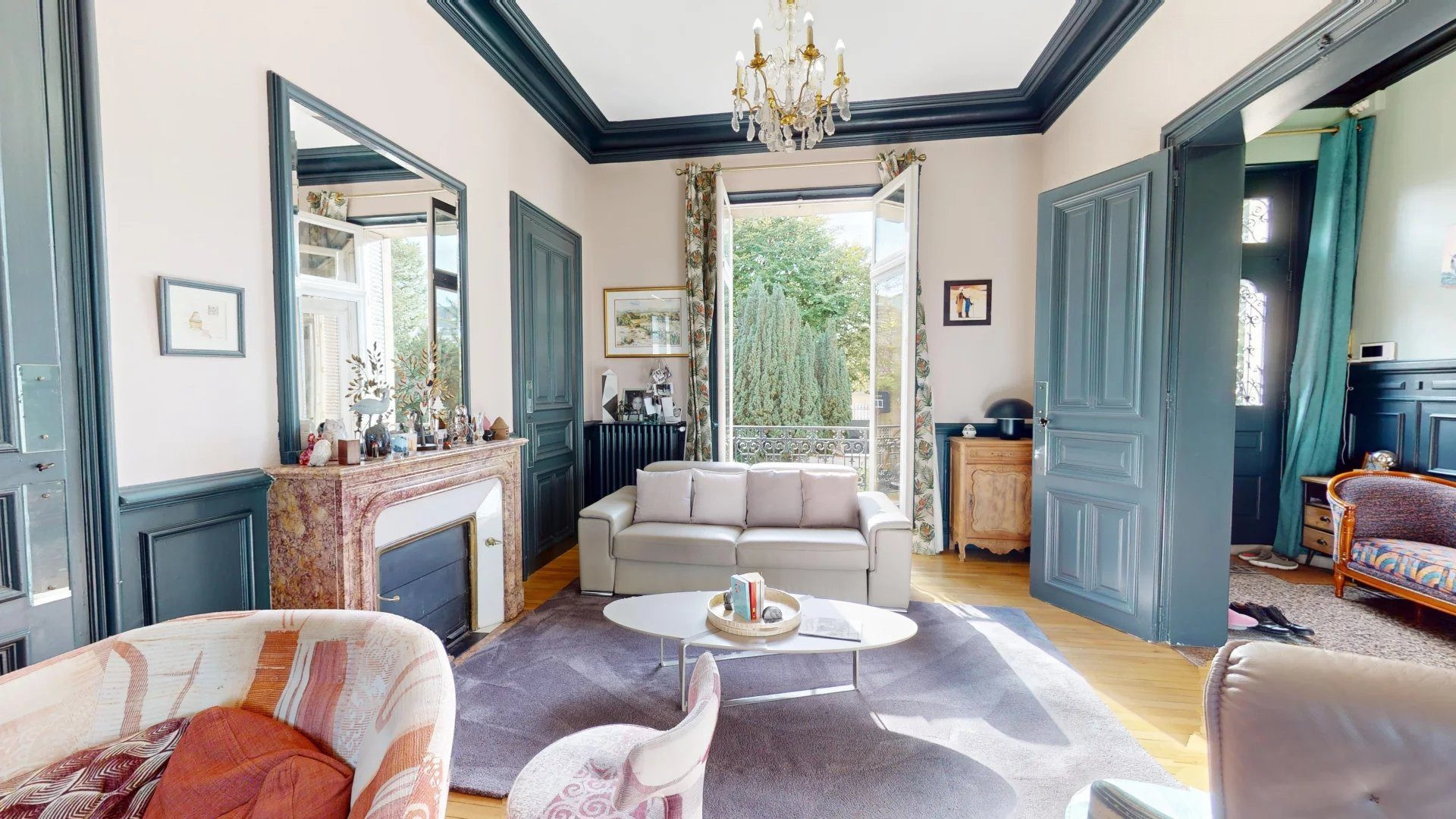 House for sale in Troyes, 252 m²