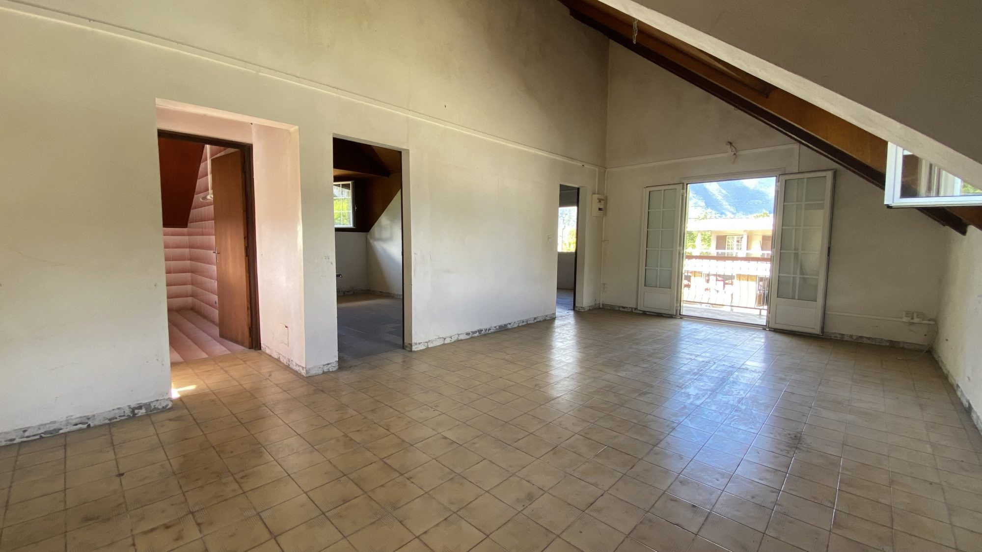 Maison à vendre à Salazie, 155 m²