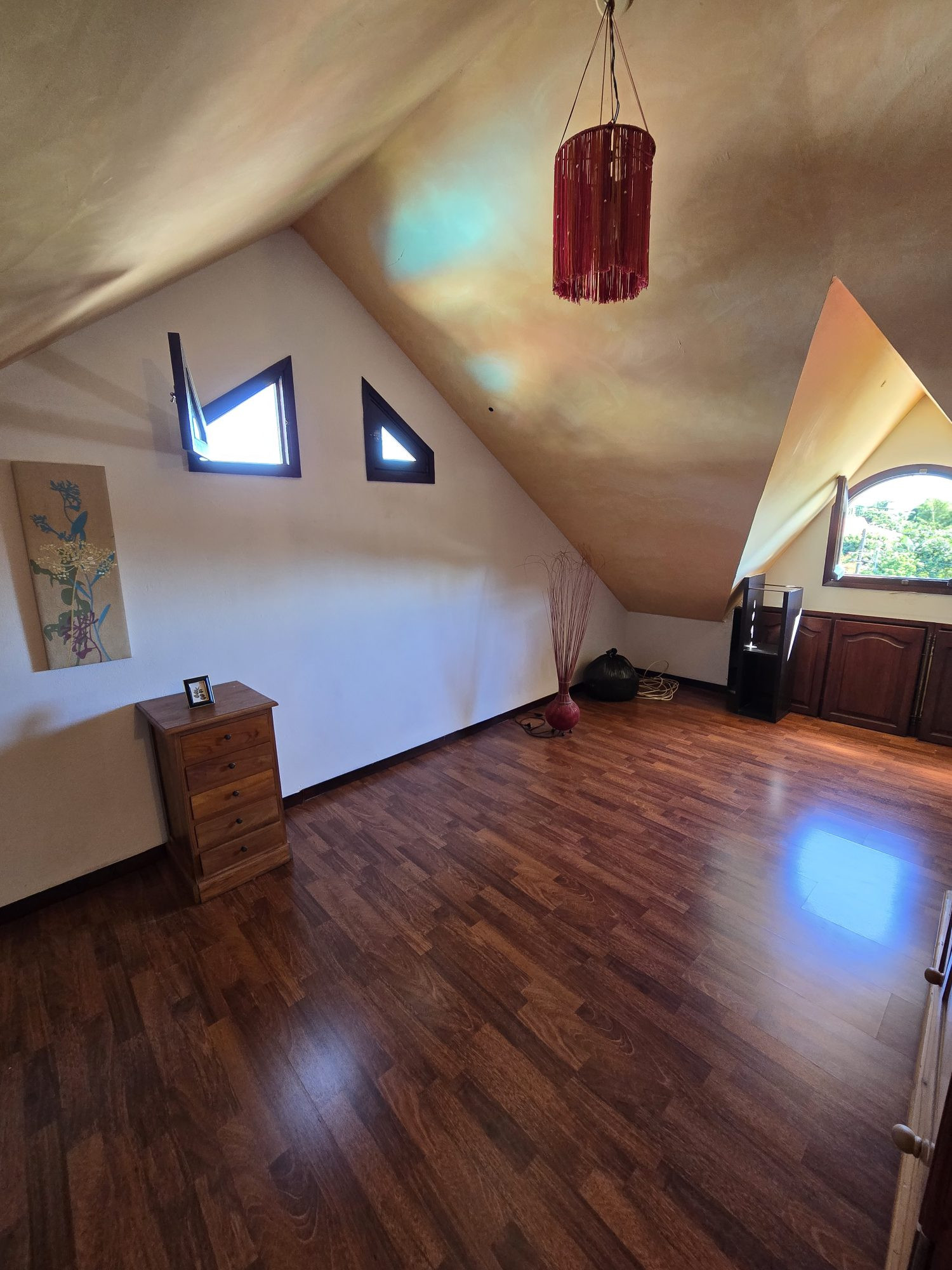 Maison 5 pièces 126 m² · à Saint-André · 126 m² · 290 000 €