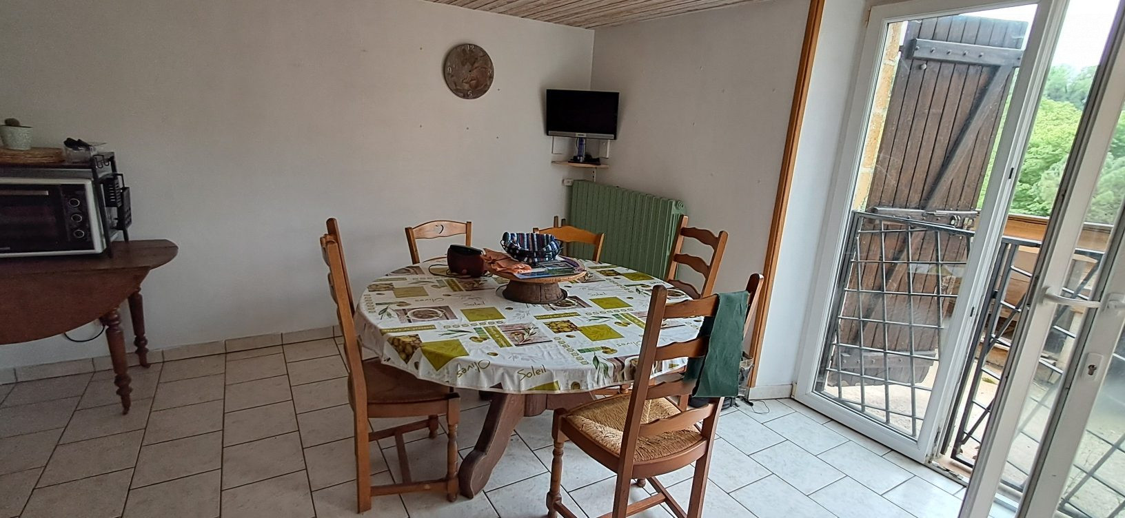 Maison dans Puilly-et-Charbeaux