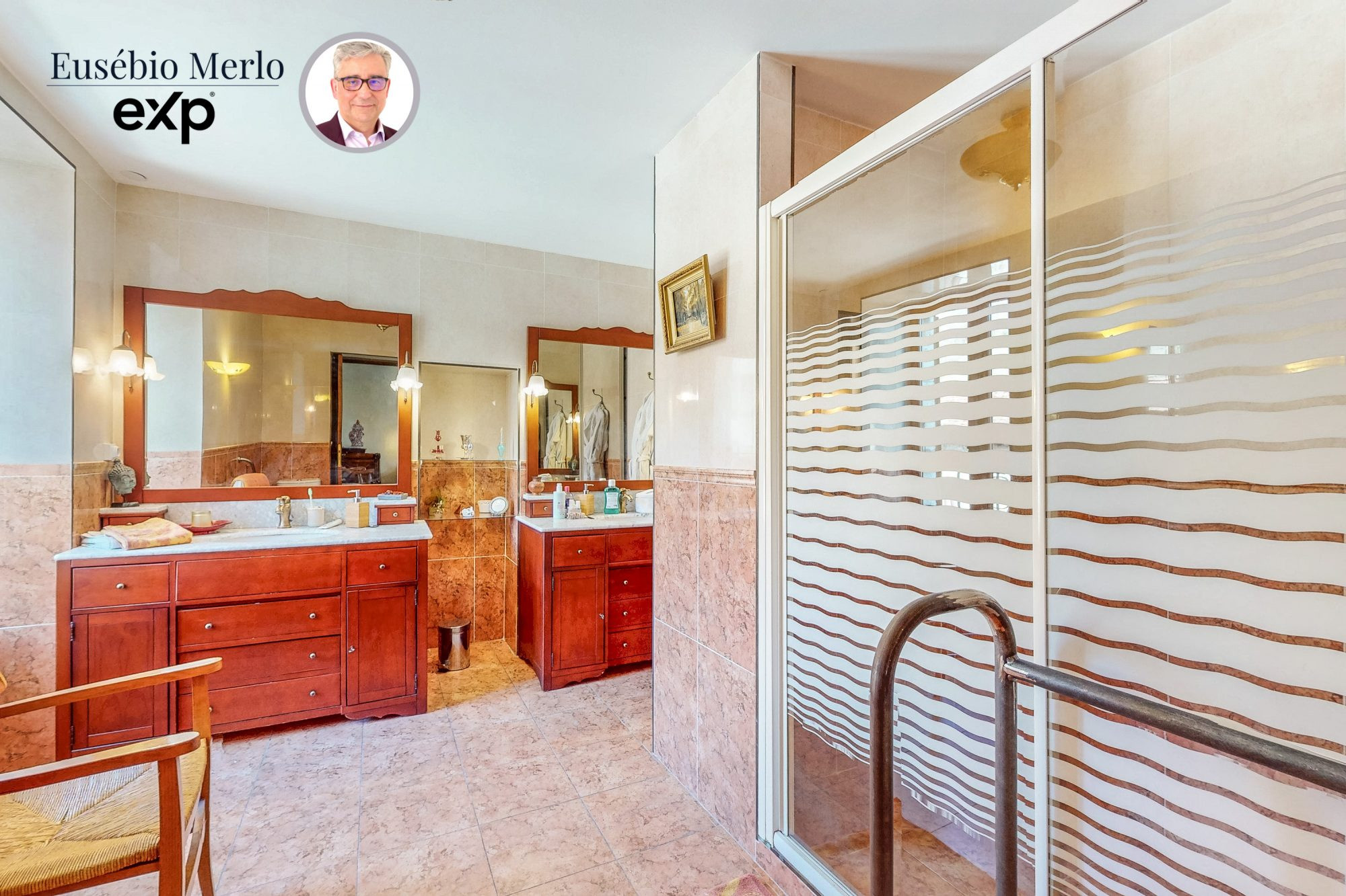 Maison 8 pièces 311 m² · à Sainte-Marie-d'Alloix · 311 m² · 980 000 €