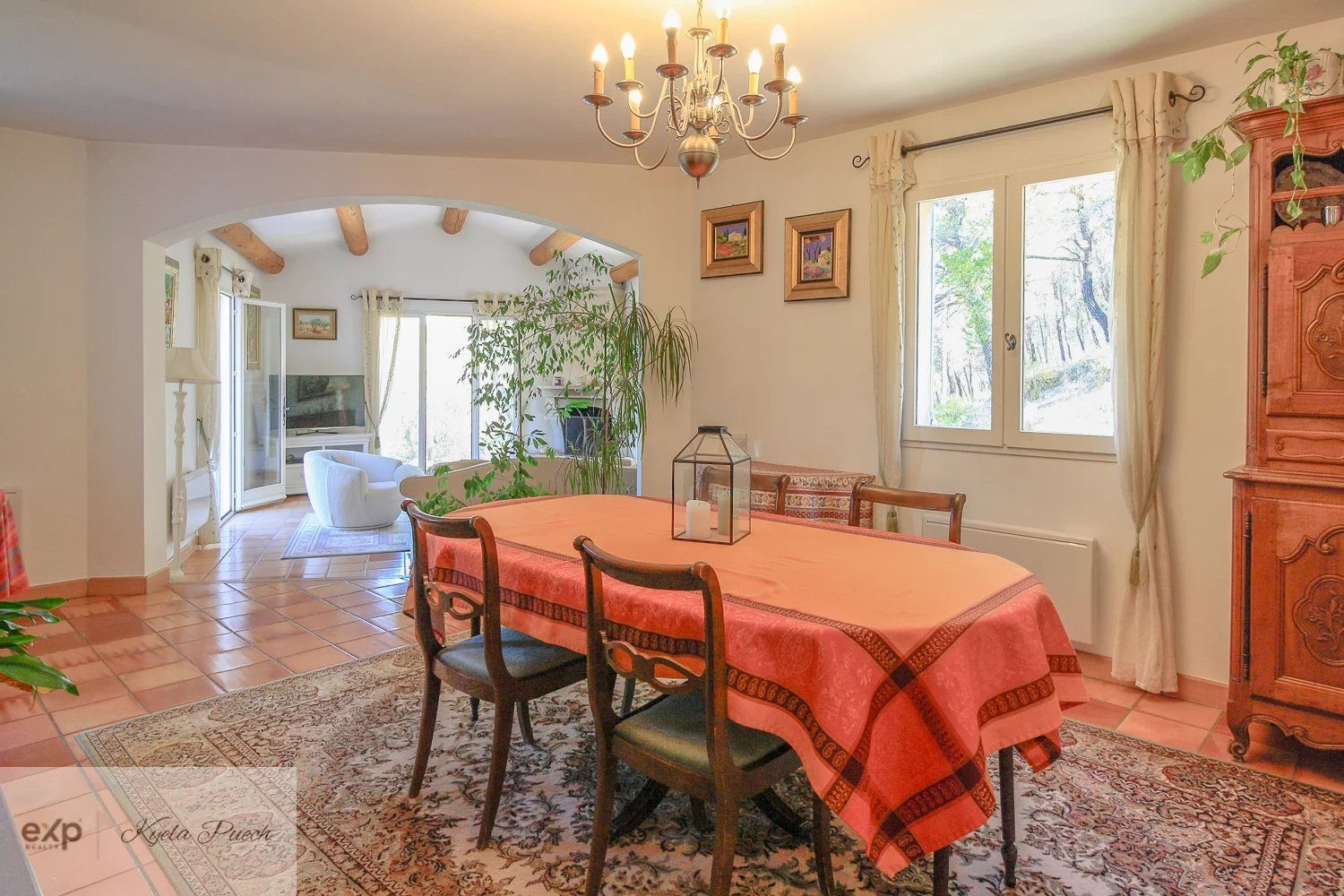 Maison à vendre à Rognes, 185 m²