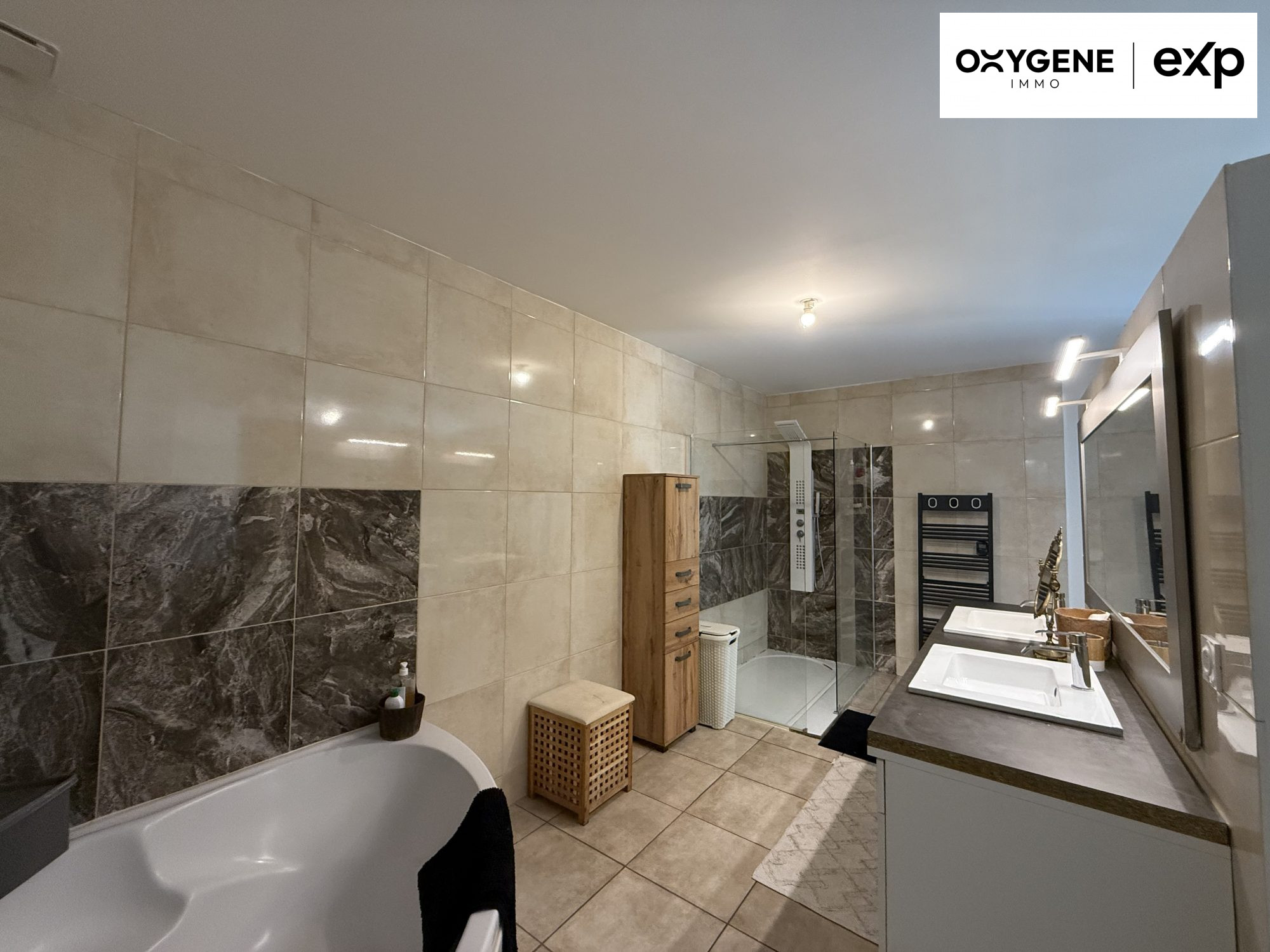 Maison 5 pièces 197 m² · à Saint-Cyprien · 197 m² · 439 000 €
