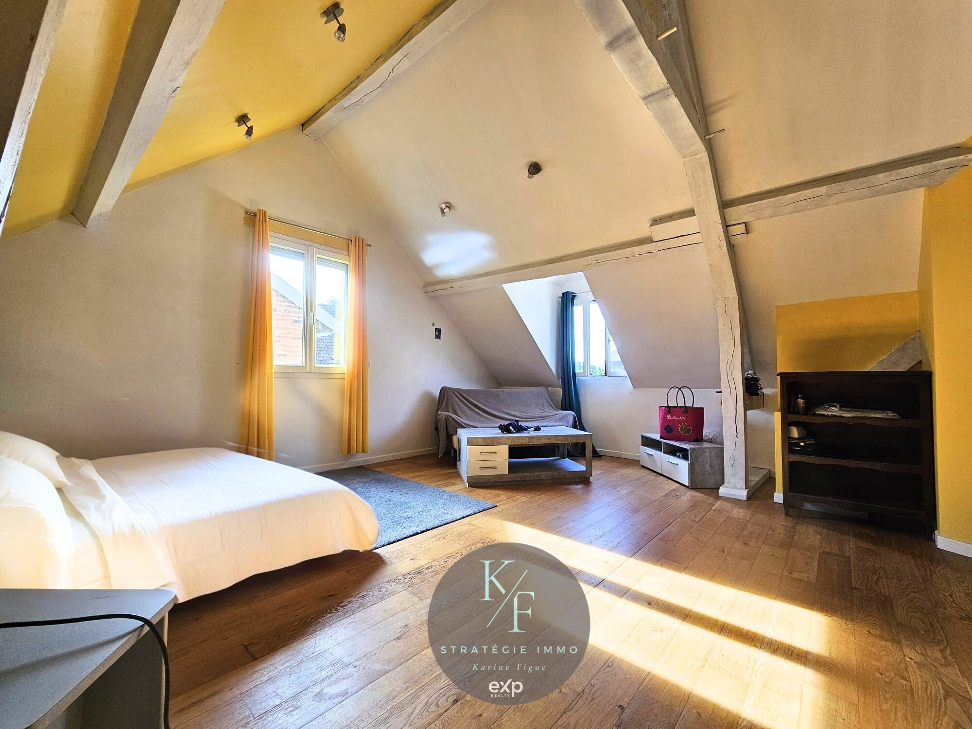 Maison à vendre à Éragny-sur-Epte, 210 m²
