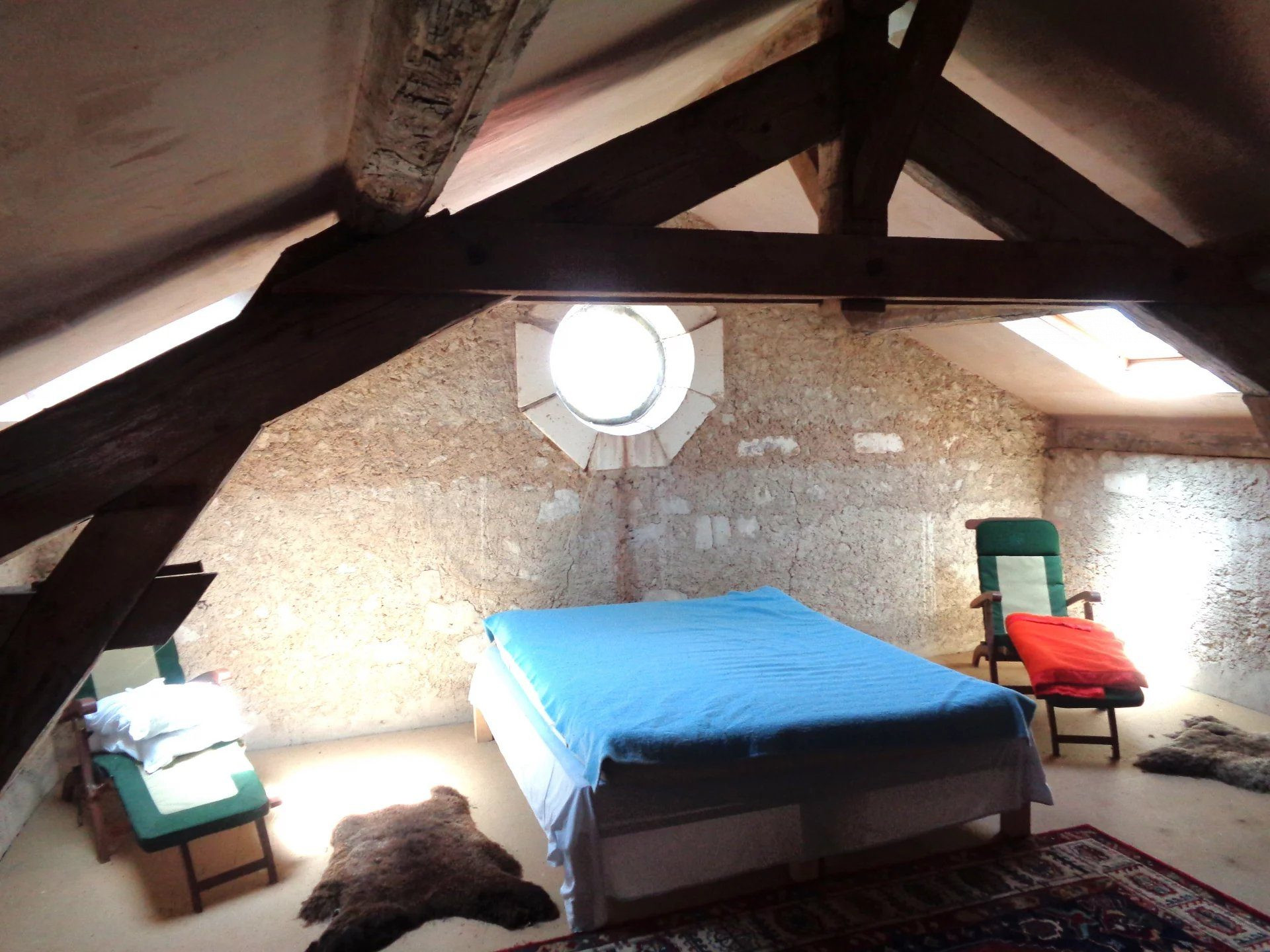 Maison 6 pièces 142 m² · à Saint-Séverin · 142 m² · 220 500 €
