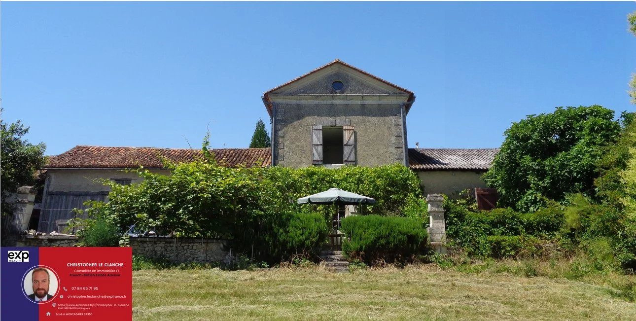 Superb country property in a peaceful setting, 142 m², 17,964 m² of land, 4 large outbuildings