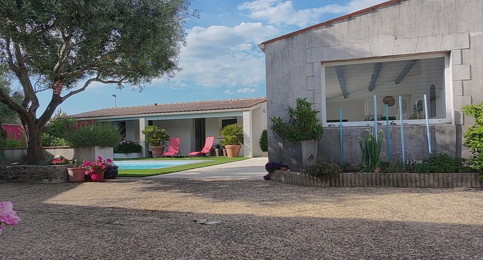 Villa de charme avec piscine à Marsilly