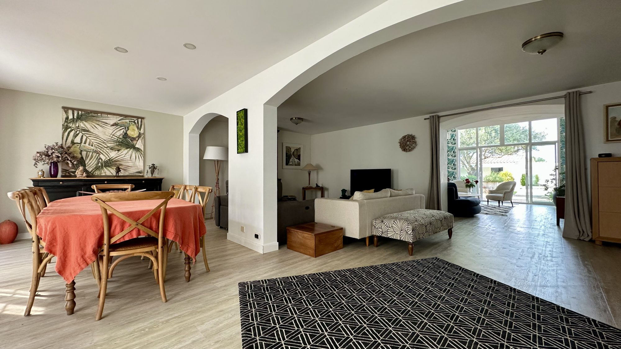 Charming Villa with Swimming Pool in Marsilly 4