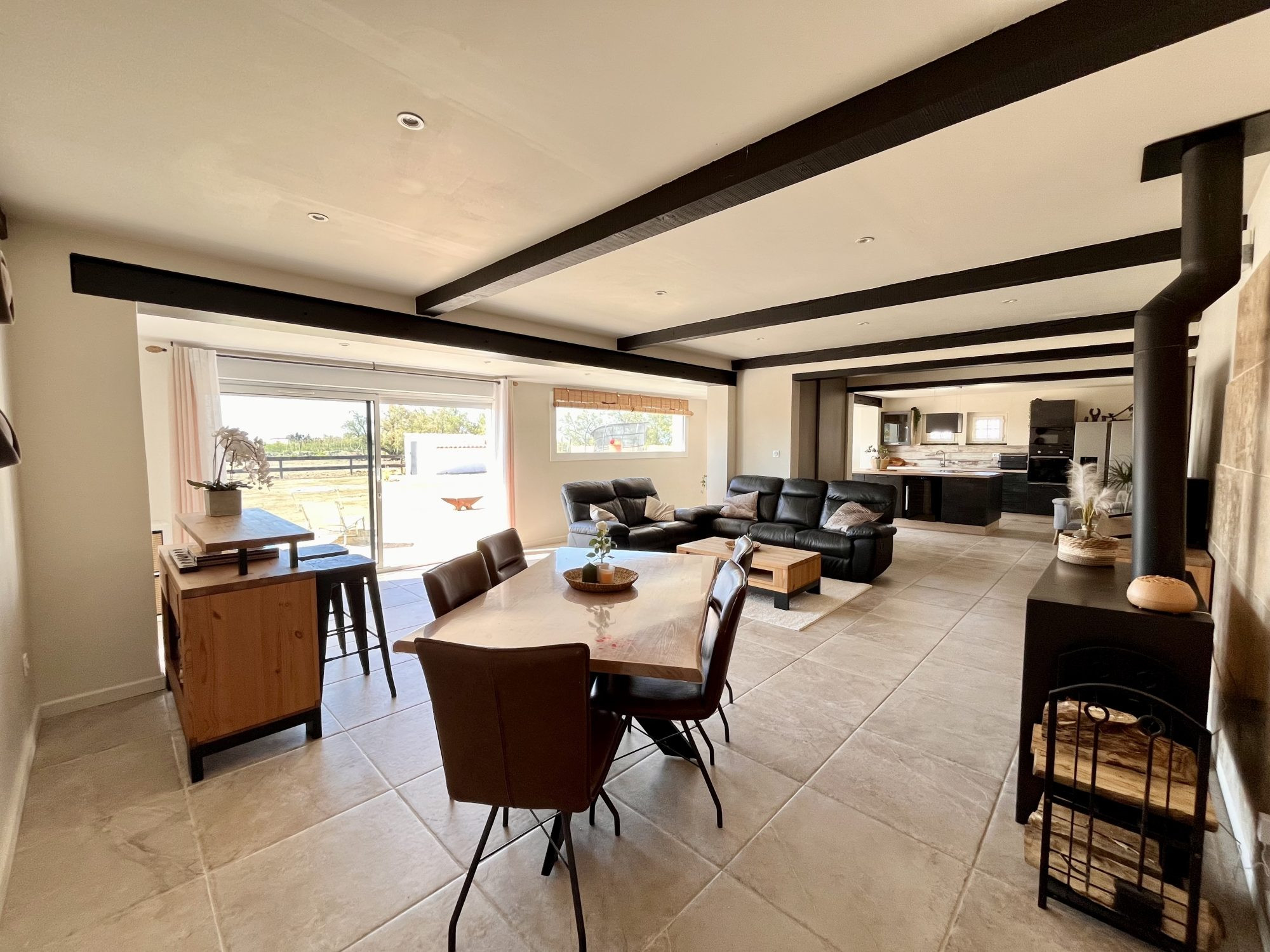 Maison à vendre à Arles, 265 m²