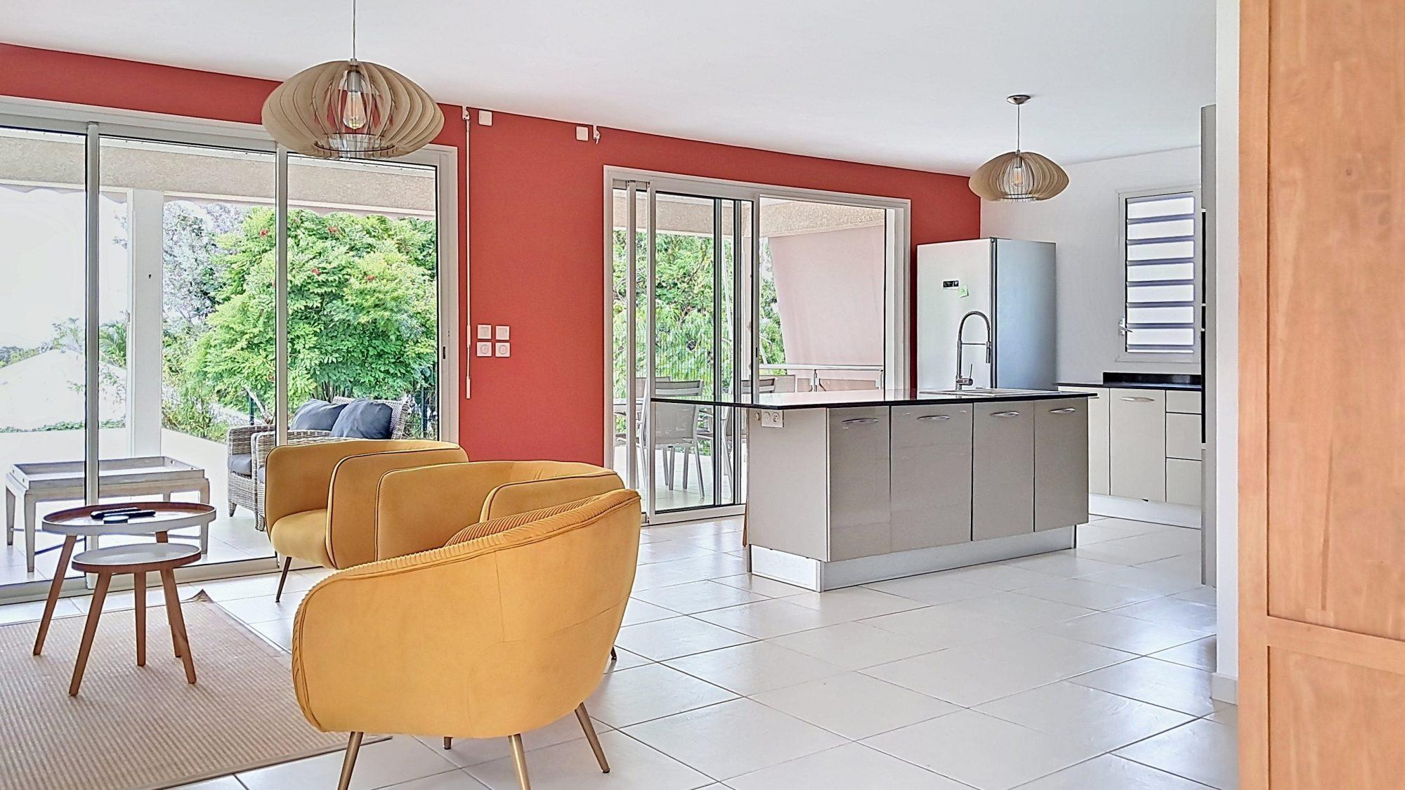 Maison à vendre à Petit-Bourg, 126 m²