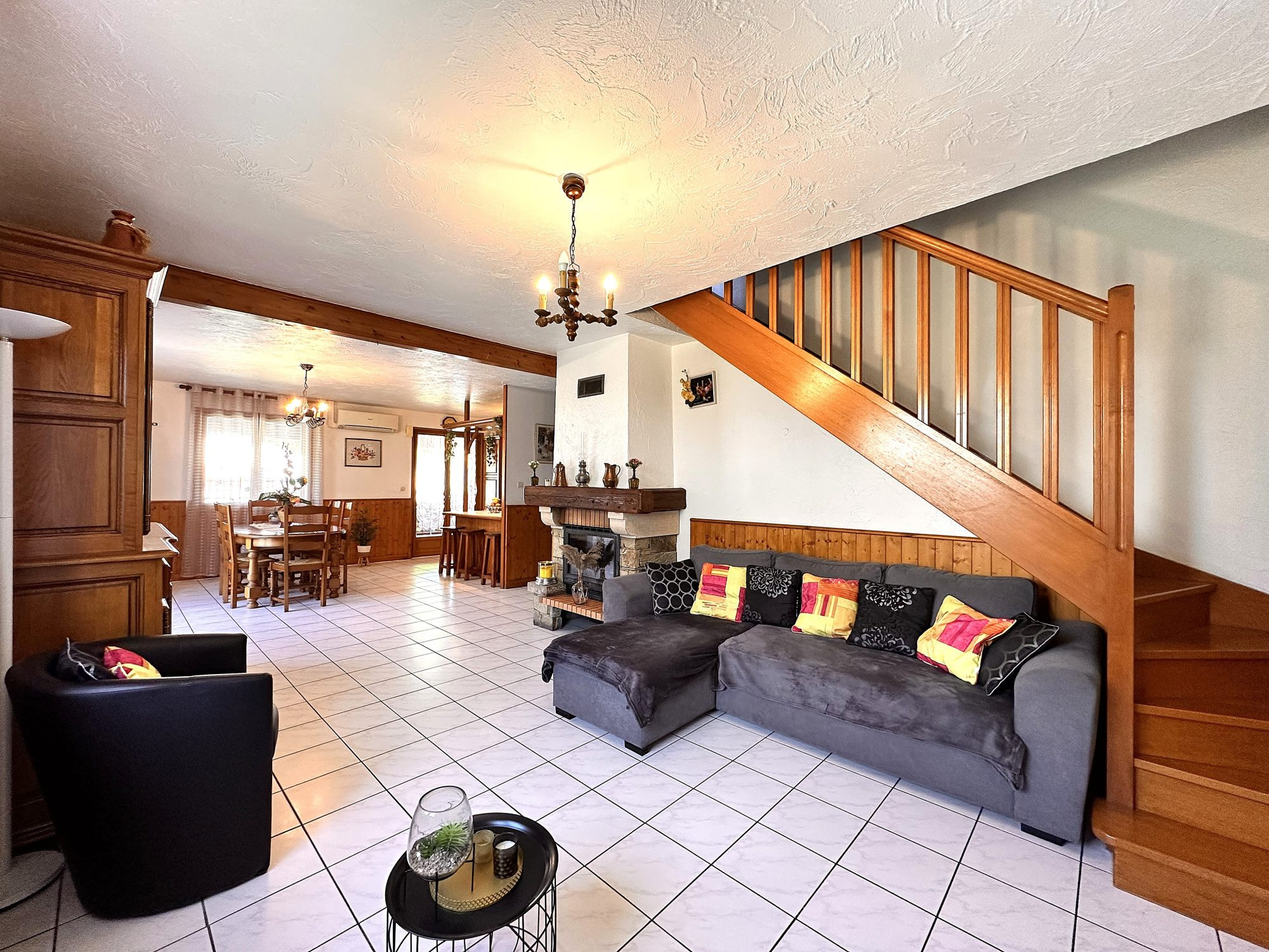 Maison à vendre à Scionzier, 87 m²