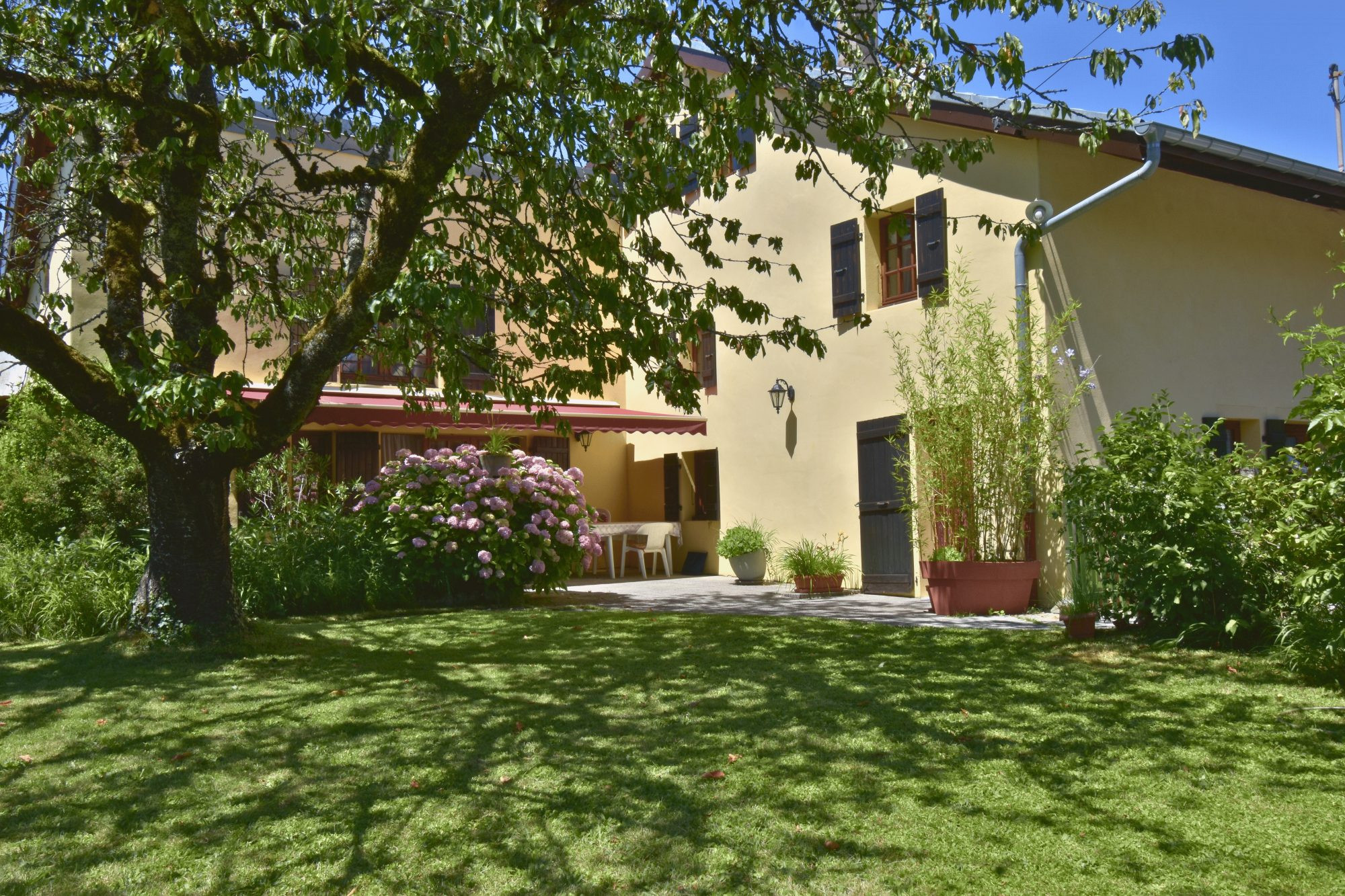 Magnifique corps de ferme de 184 m² avec grange attenante – Arthaz Pont Notre Dame