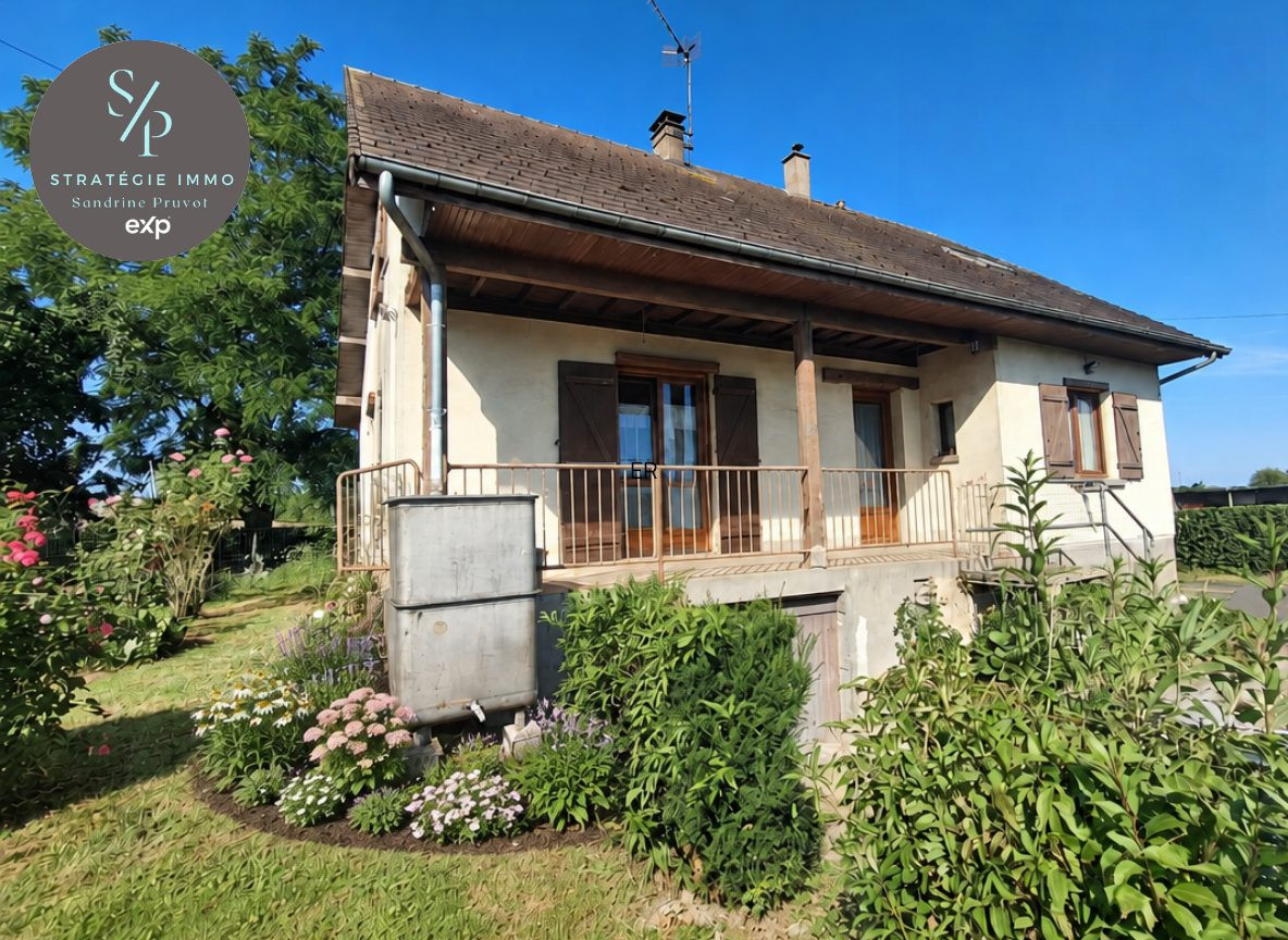 House for sale in Gournay-en-Bray, 136 m²