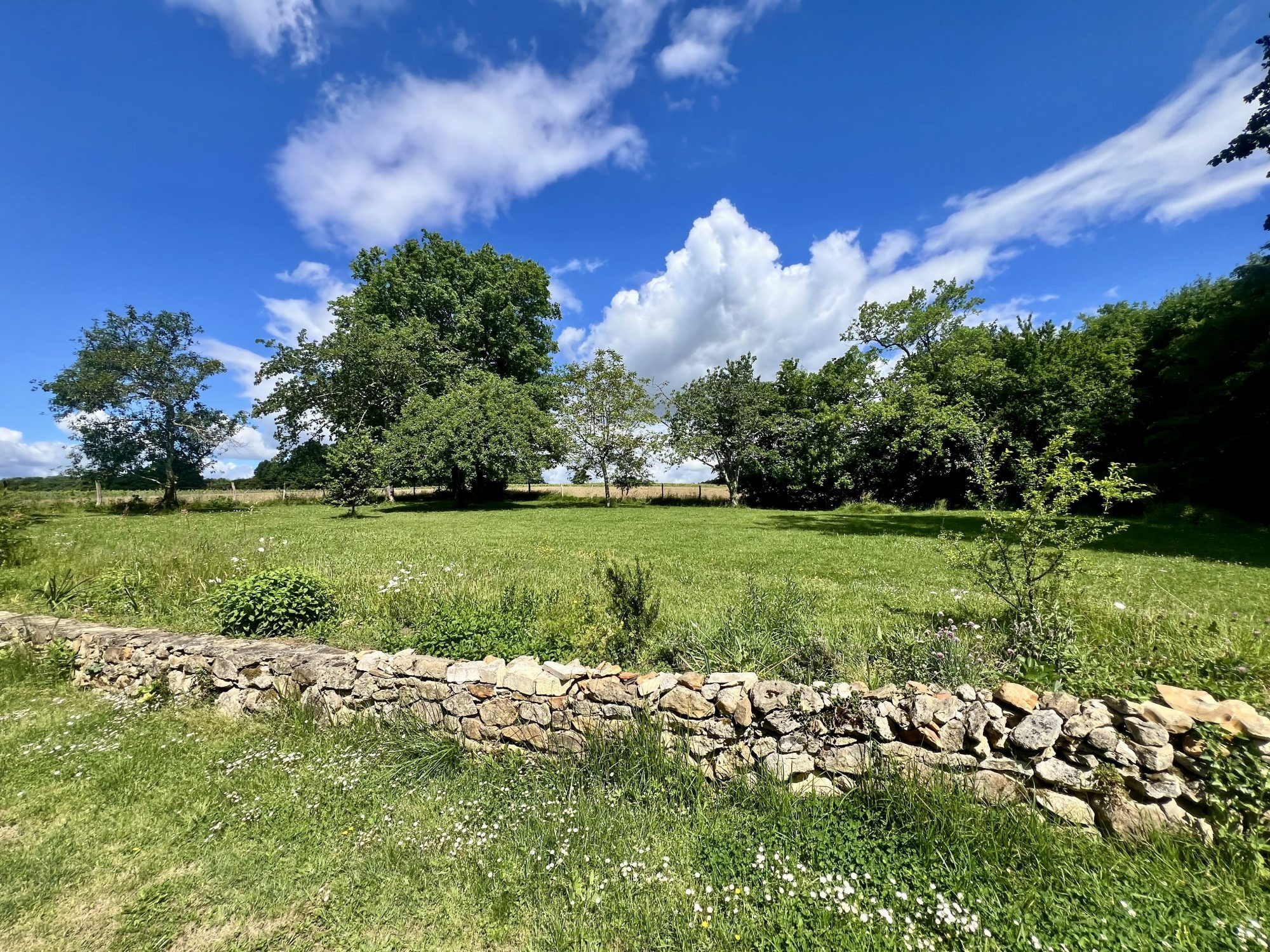 Maison avec piscine à Saint-Sauveur, 10 mins de Bergerac