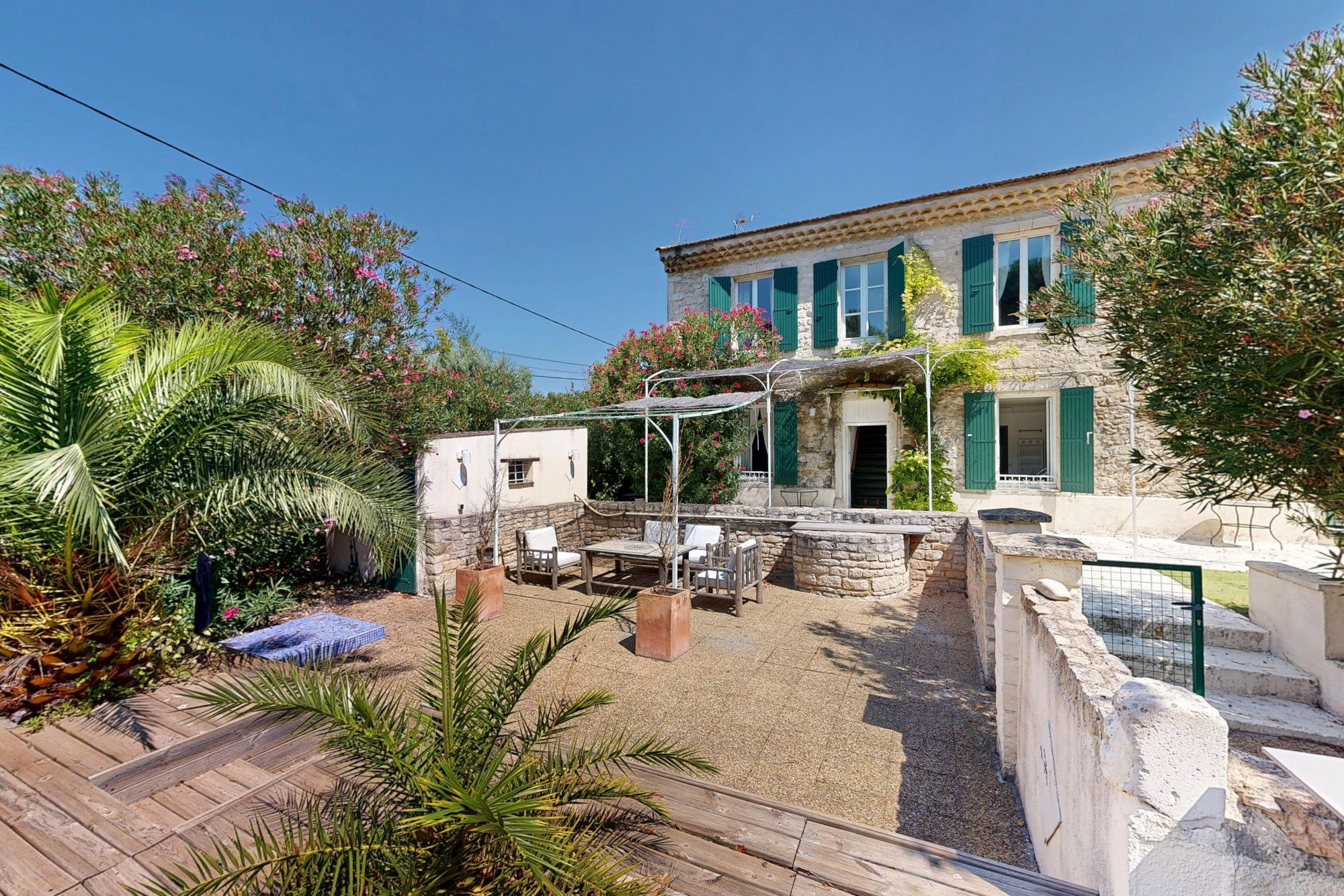 Maison à vendre à Lamotte-du-Rhône, 399 m²