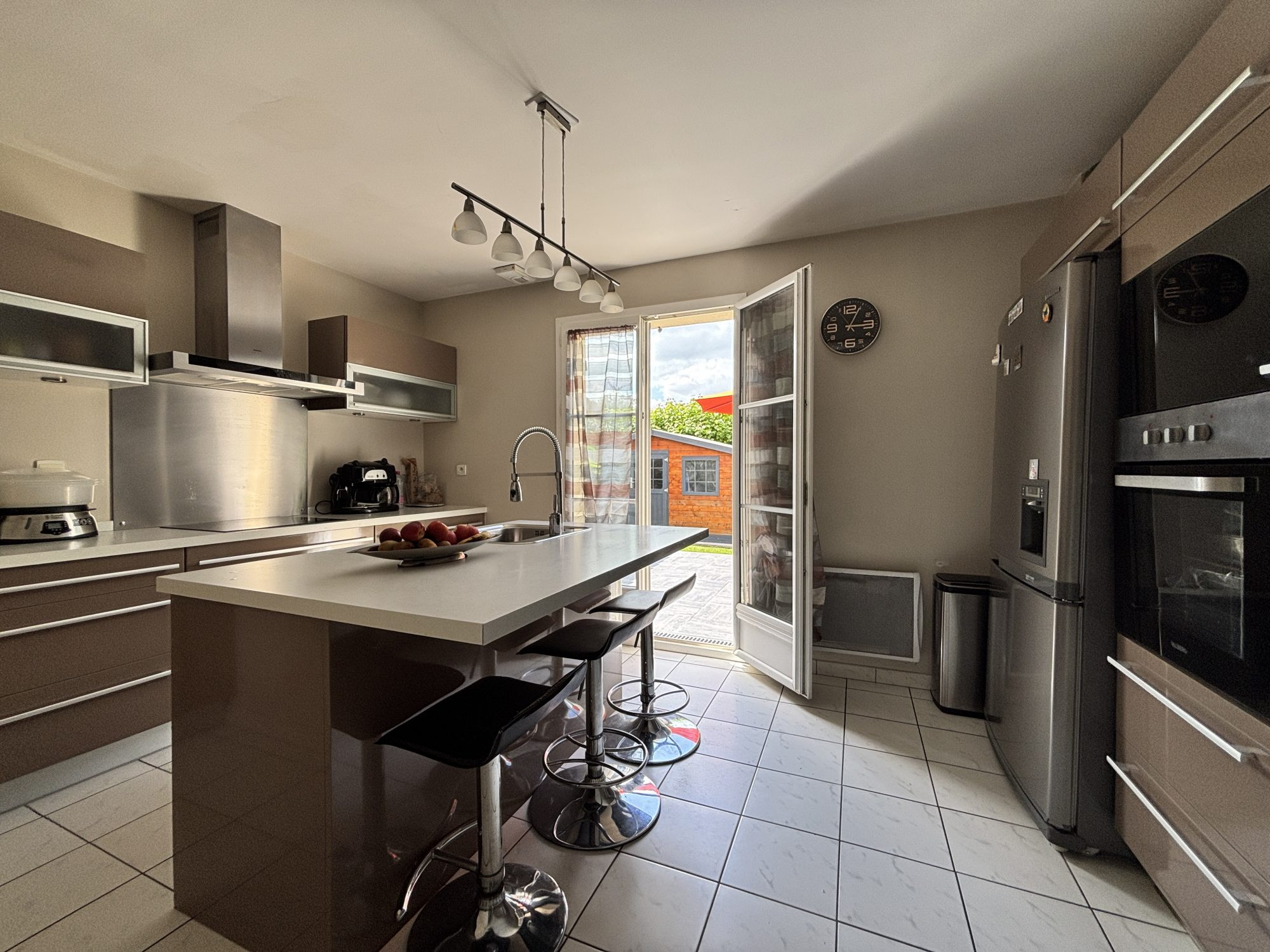 Maison 7 pièces 134 m² · à Montagny-en-Vexin · 134 m² · 355 000 €