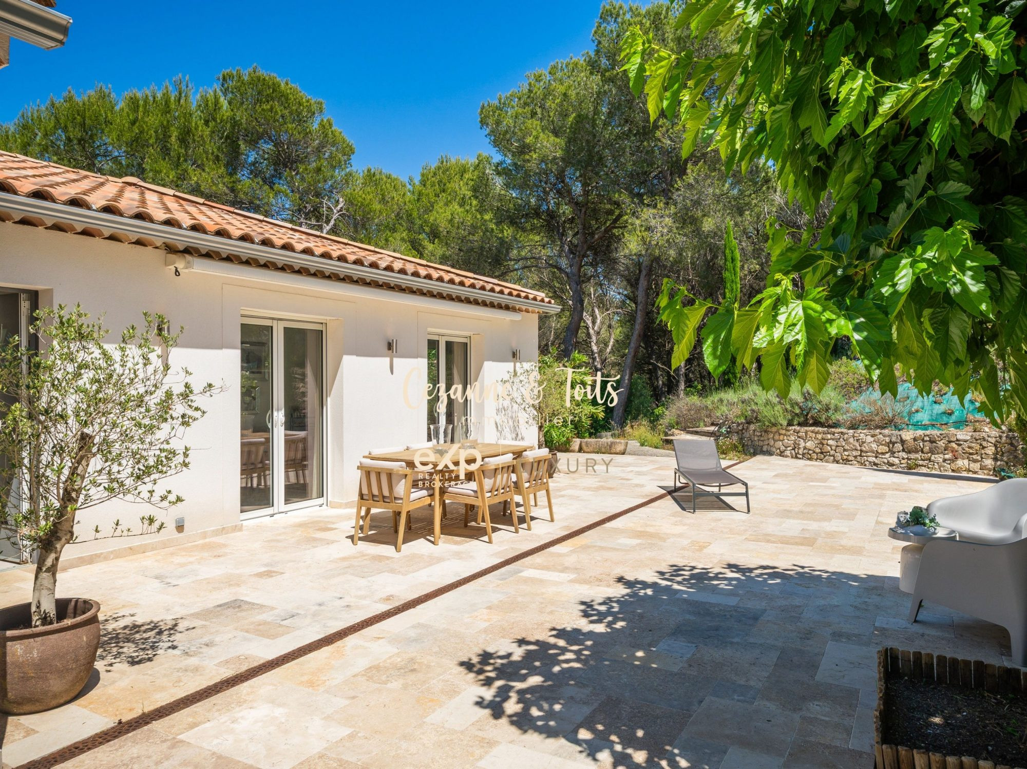 Maison à vendre à Ventabren, 185 m²