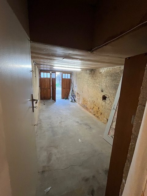 Maison 7 pièces 126 m² · à Treigny-Perreuse-Sainte-Colombe · 126 m² · 59 000 €