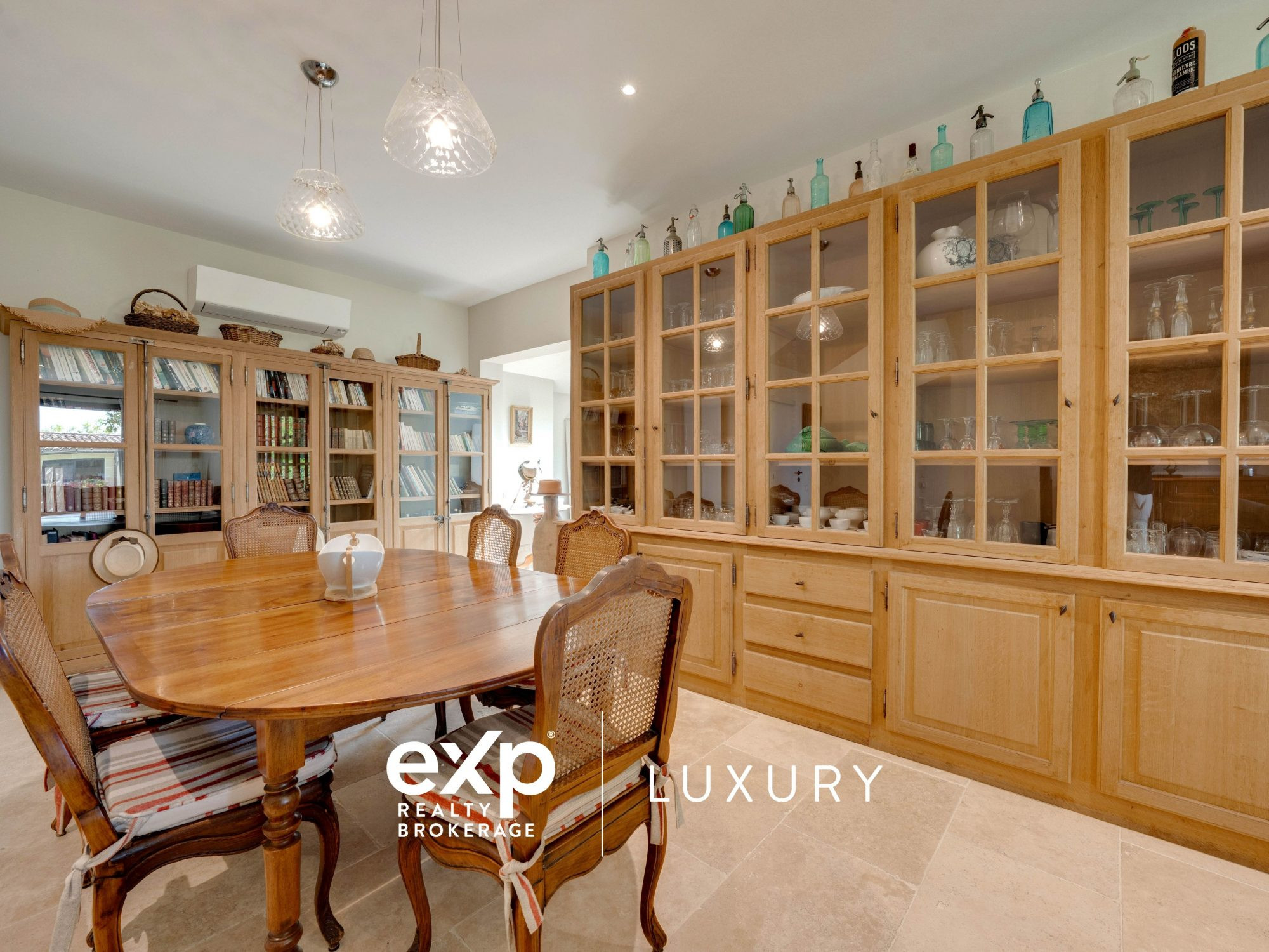Maison à vendre à Aix-en-Provence, 183 m²