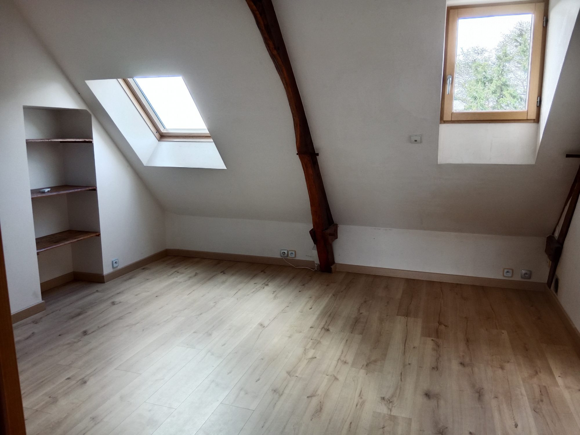Maison à vendre à Coësmes, 159 m²