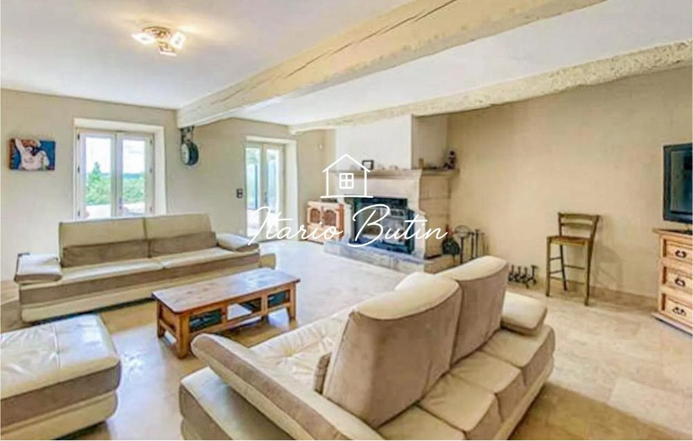 Maison à vendre à Roujan, 415 m²