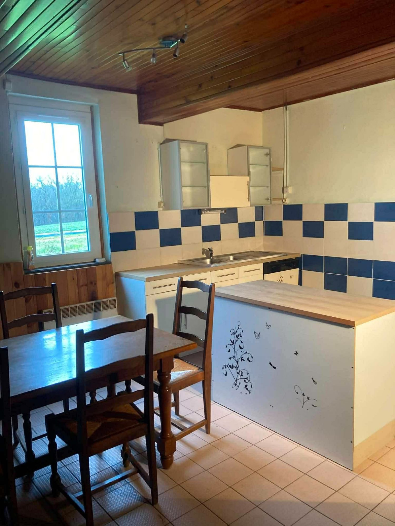 Maison 10 pièces 350 m² · à Razimet · 350 m² · 326 000 €