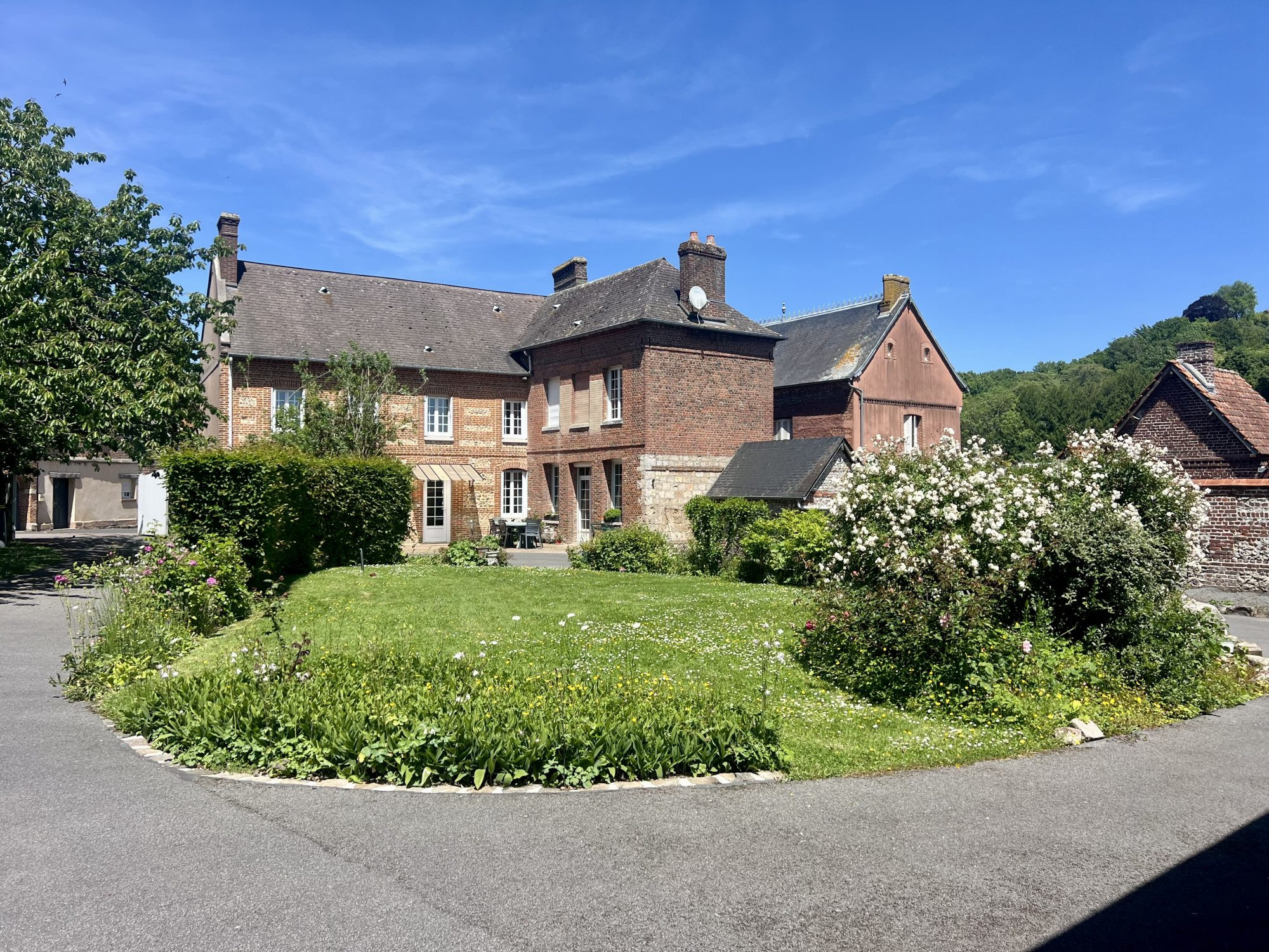 Maison bourgeoise 182 m², centre bourg Longueville Sur Scie