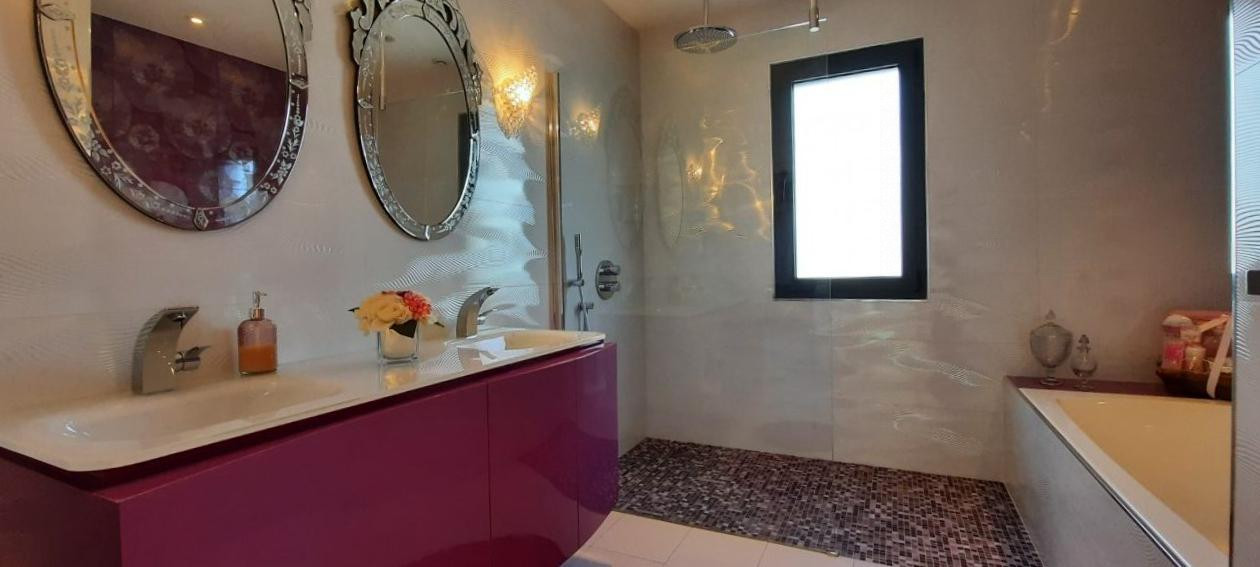 Maison 5 pièces 155 m² · à Le Grau-du-Roi · 155 m² · 599 000 €
