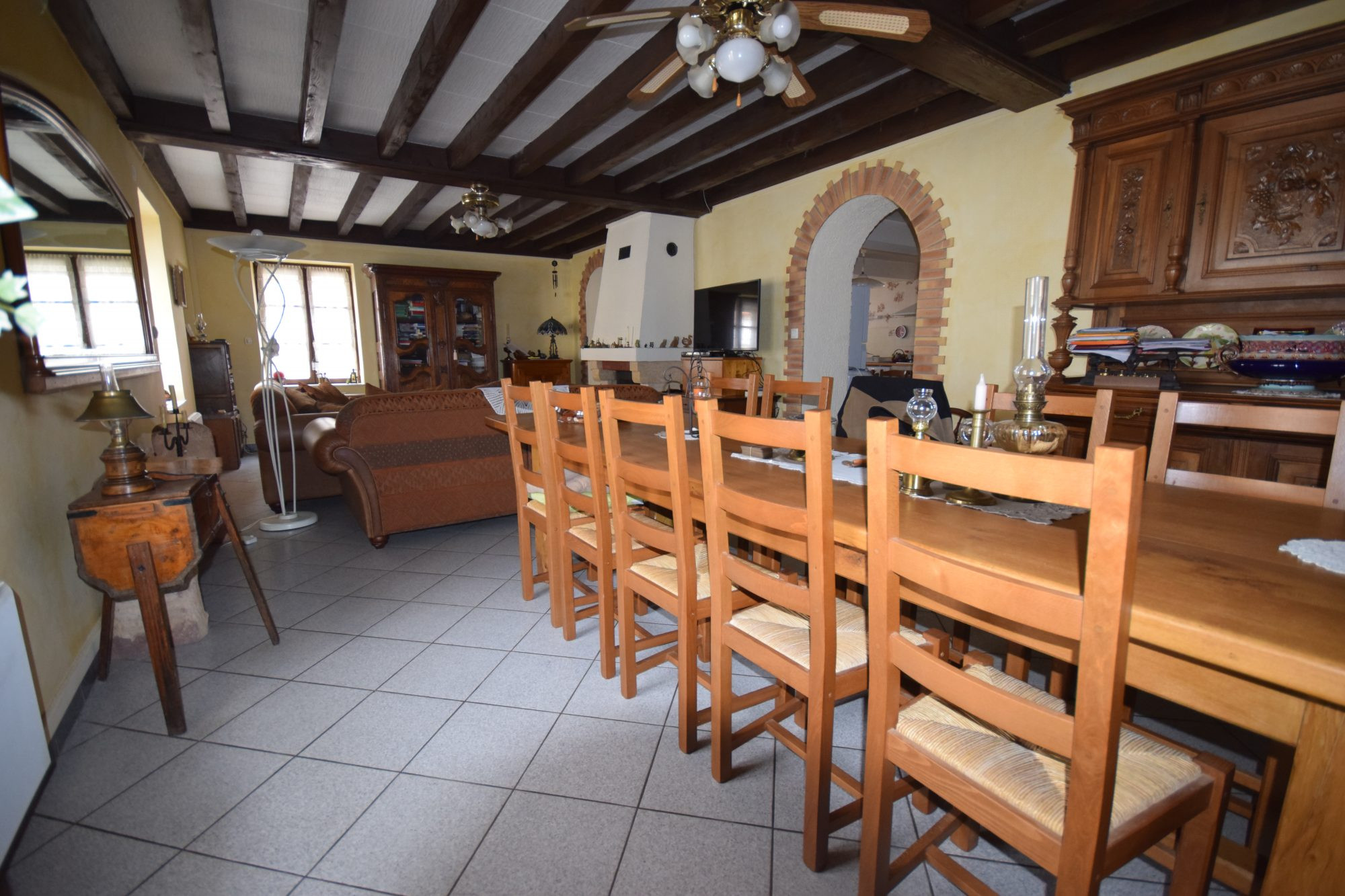 Maison à vendre à Sennecey-le-Grand, 177 m²