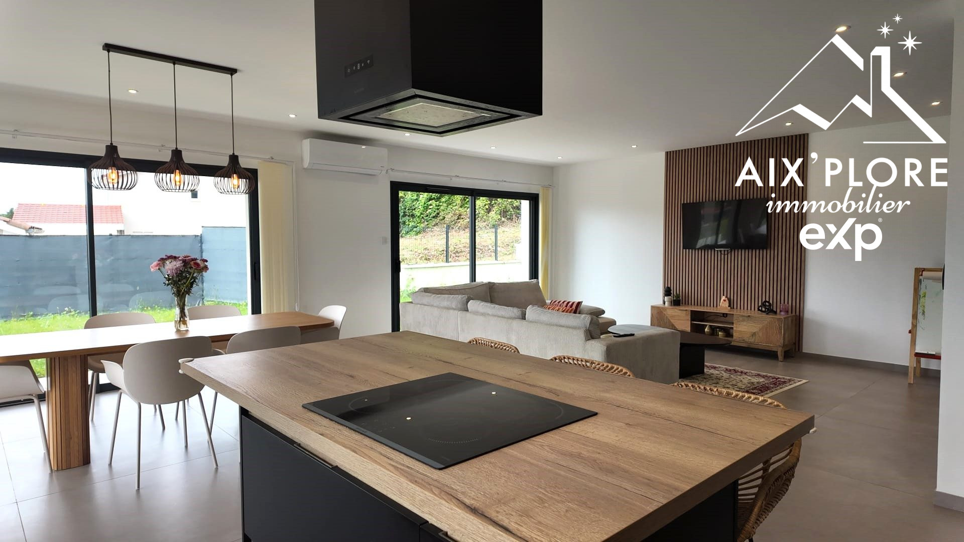 Maison à vendre à Villette-sur-Ain, 187 m²