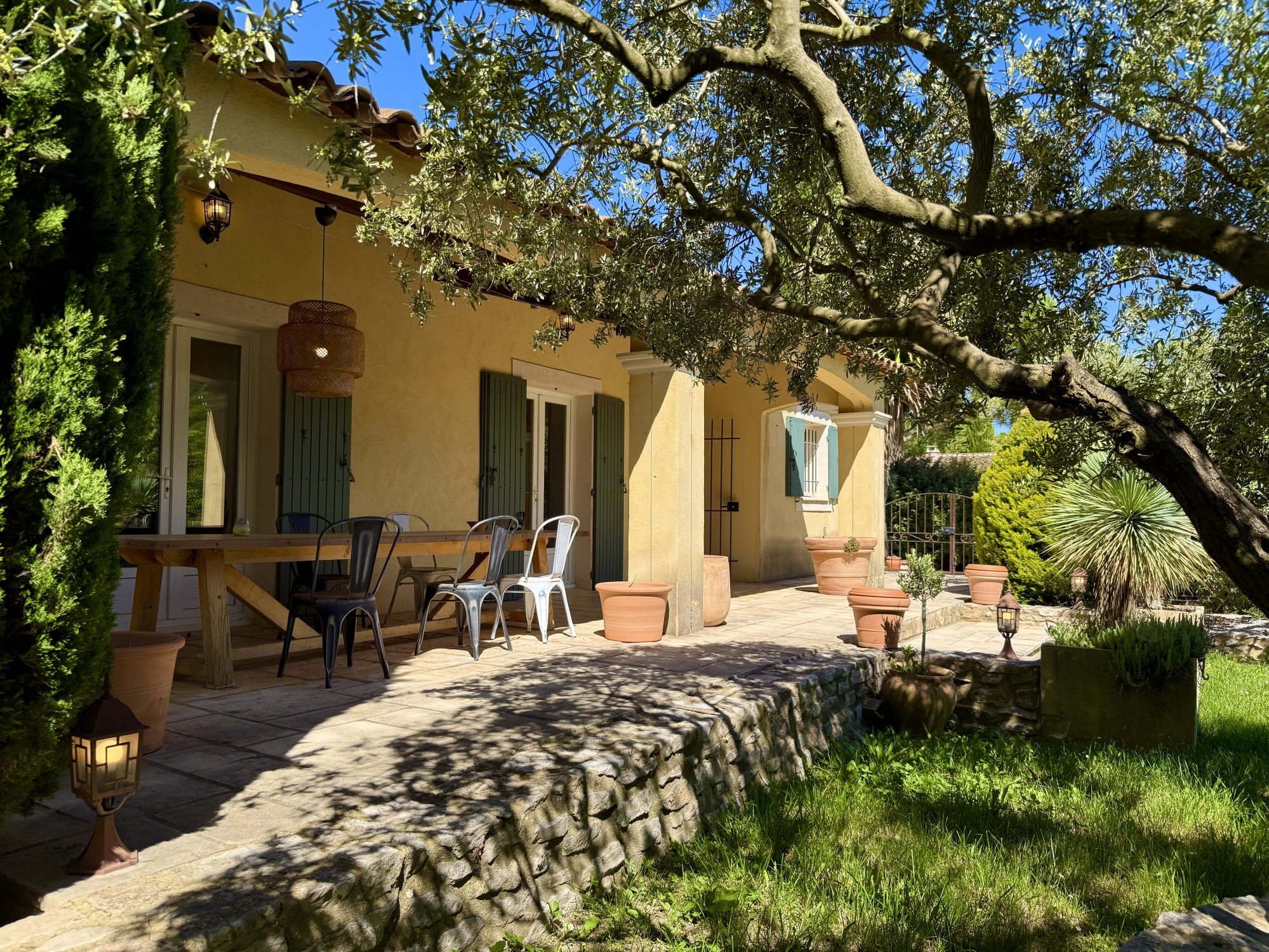 Maison 6 pièces 147 m² · à Pierrevert · 147 m² · 550 000 €