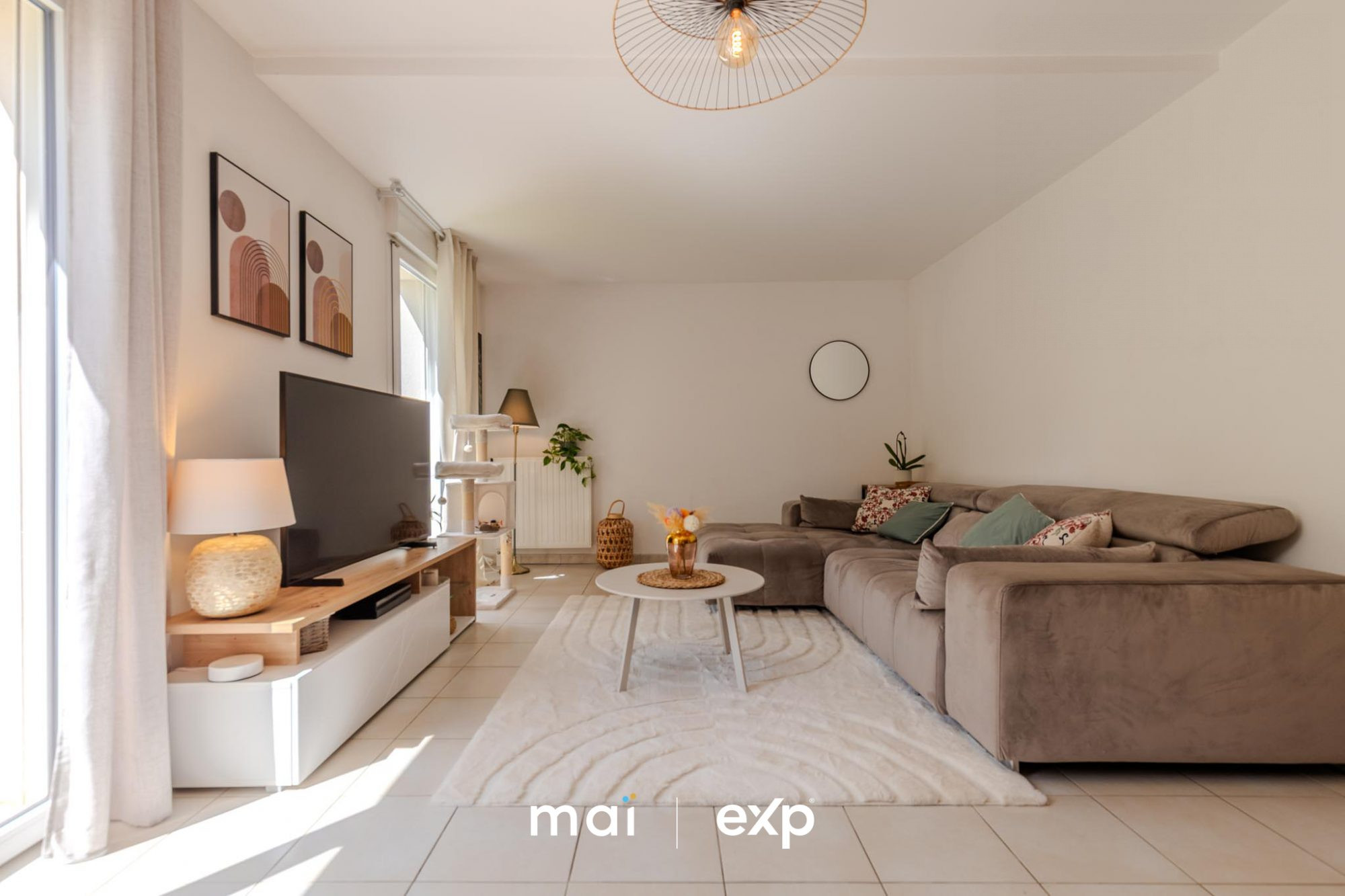 Maison mitoyenne avec jardin à vendre à Pluneret – Proche Auray et RN165