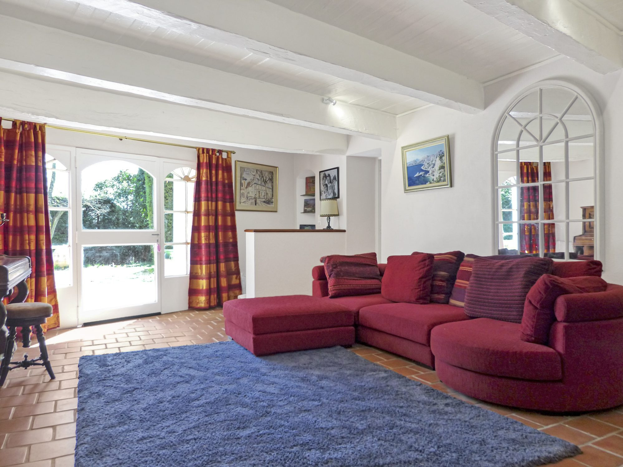 Propriété de charme de 325 m² à vendre à La Roquebrussanne