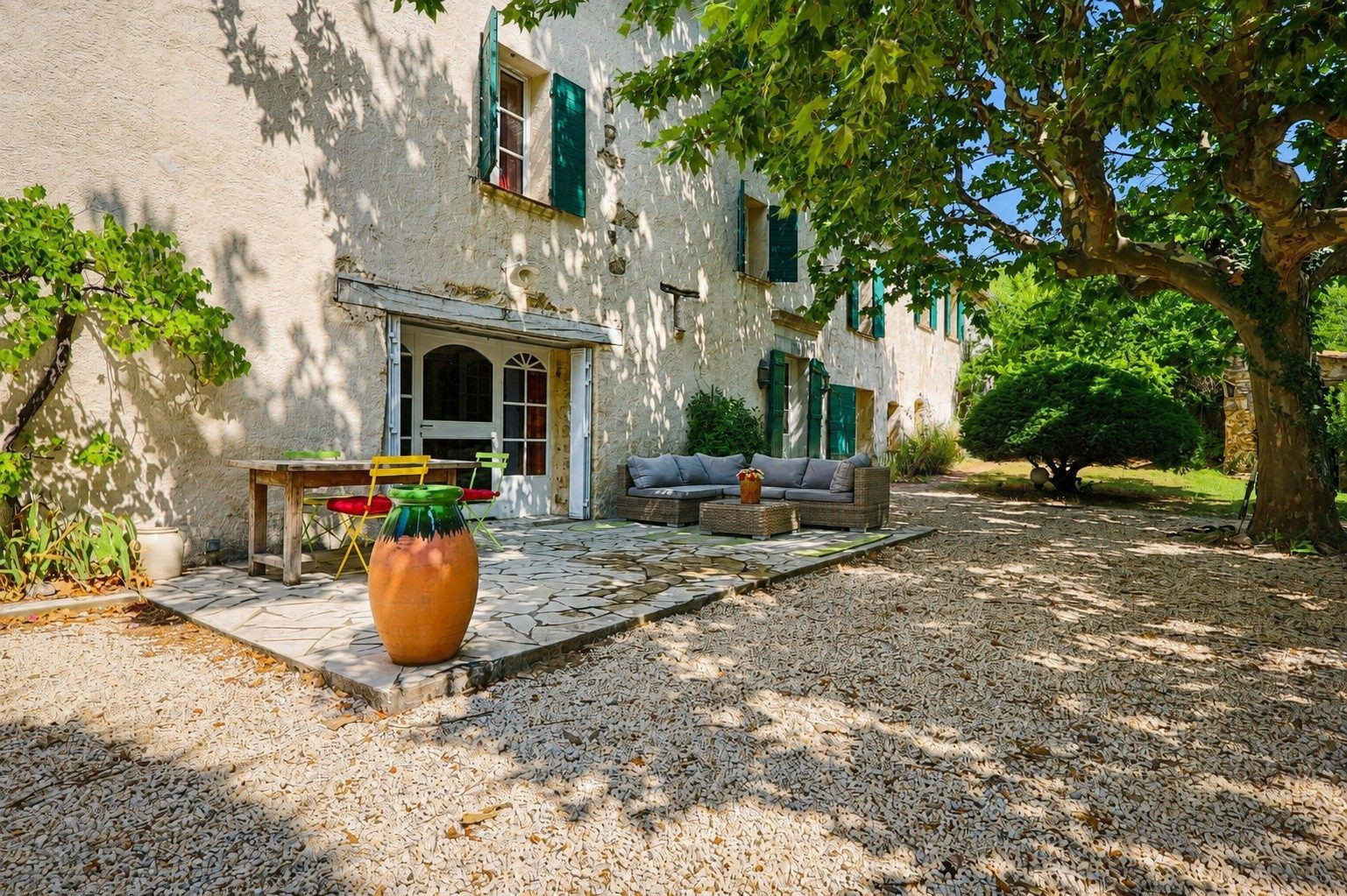 Propriété de charme de 325 m² à vendre à La Roquebrussanne